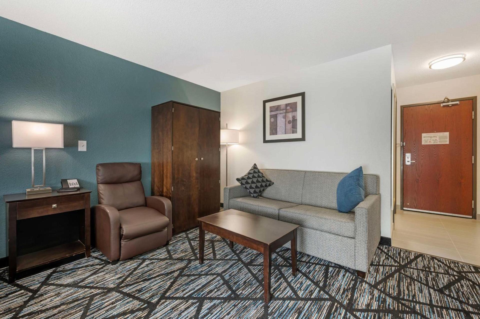 Best Western Plus Anderson photo 15