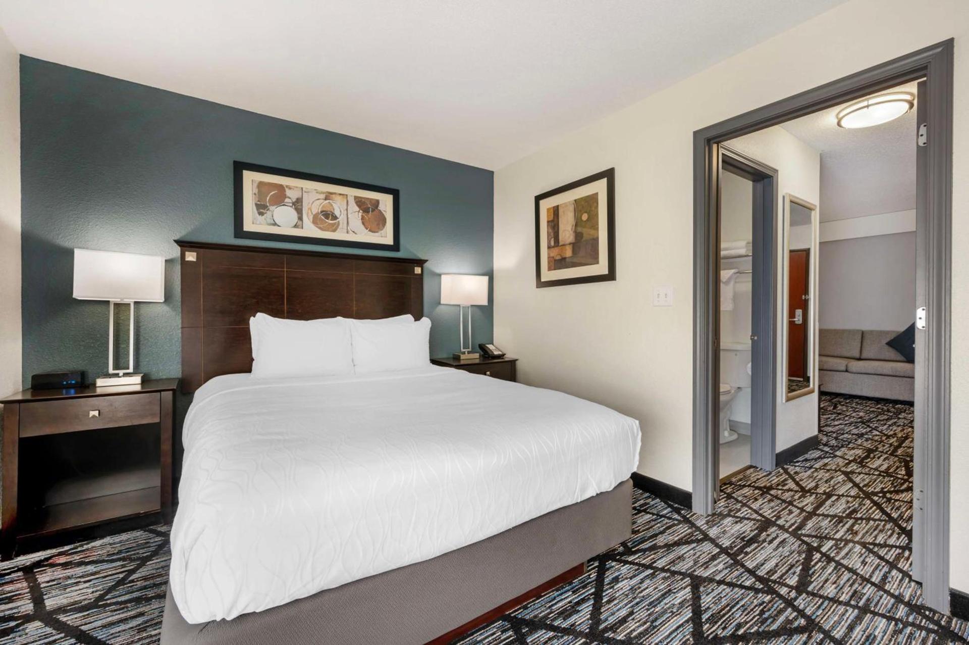Best Western Plus Anderson photo 32