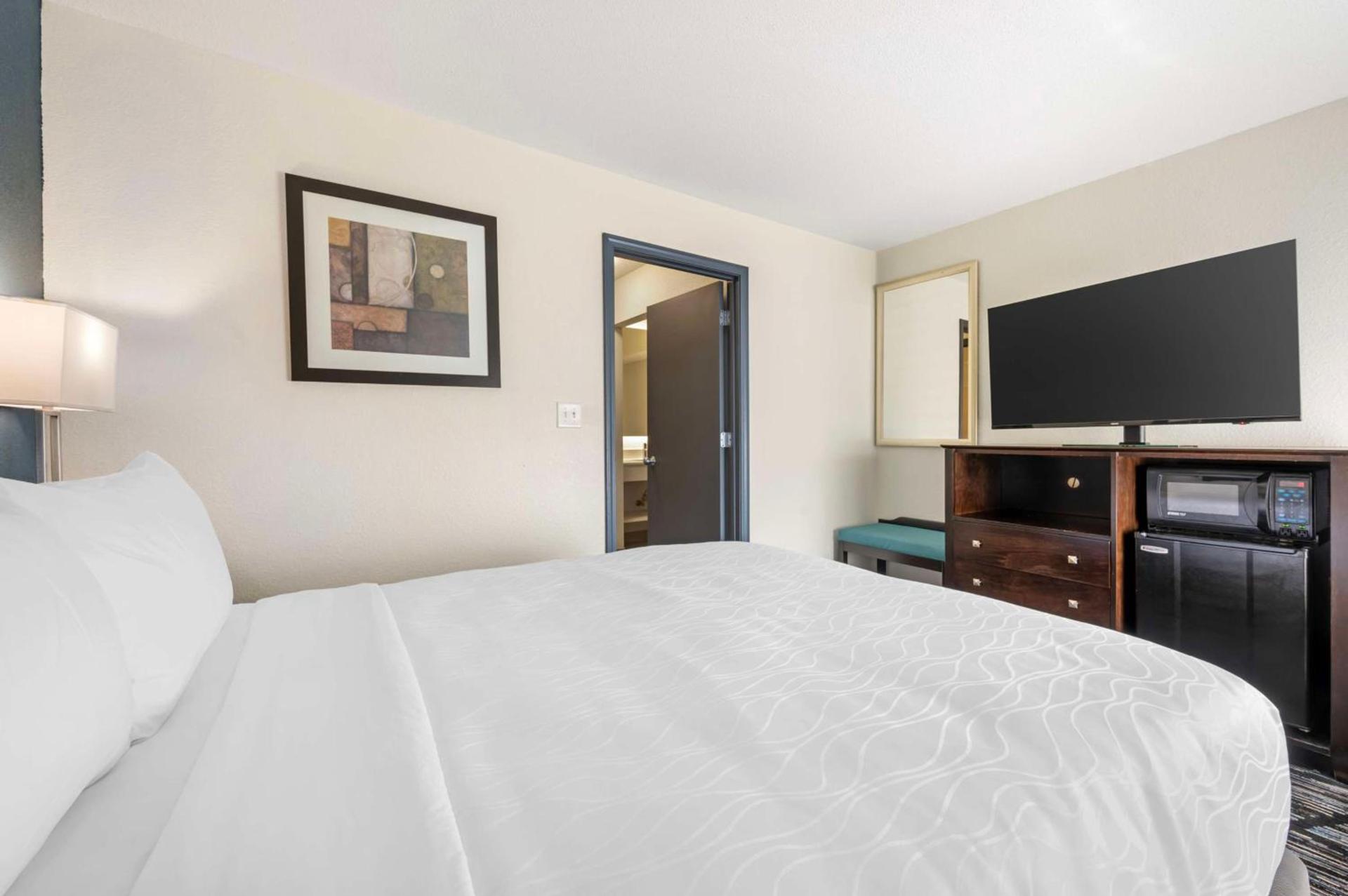 Best Western Plus Anderson photo 34