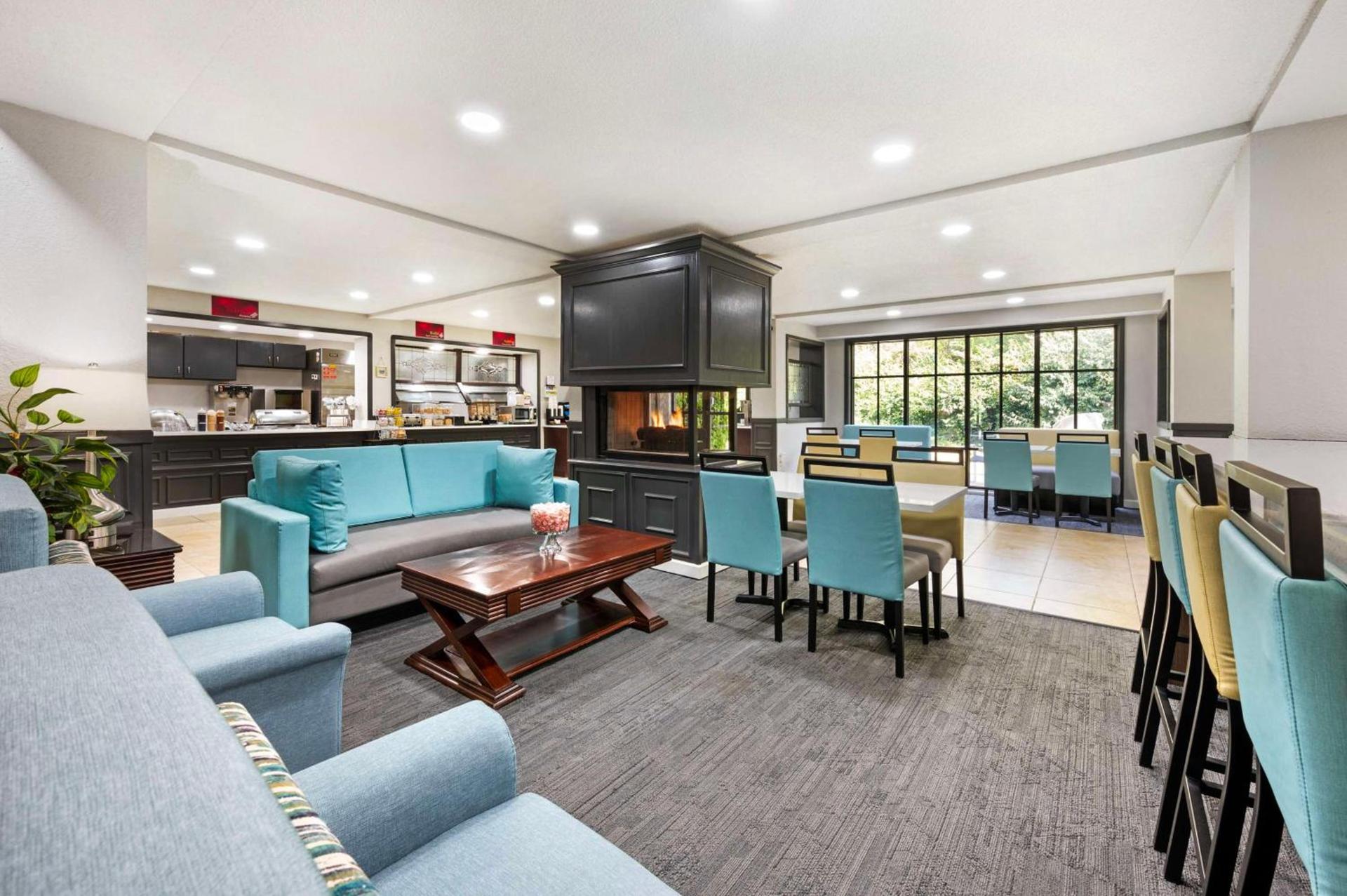 Best Western Plus Anderson photo 42