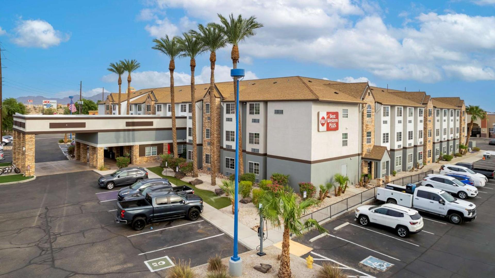 Best Western Plus Yuma Foothills Inn & Suites photo 24