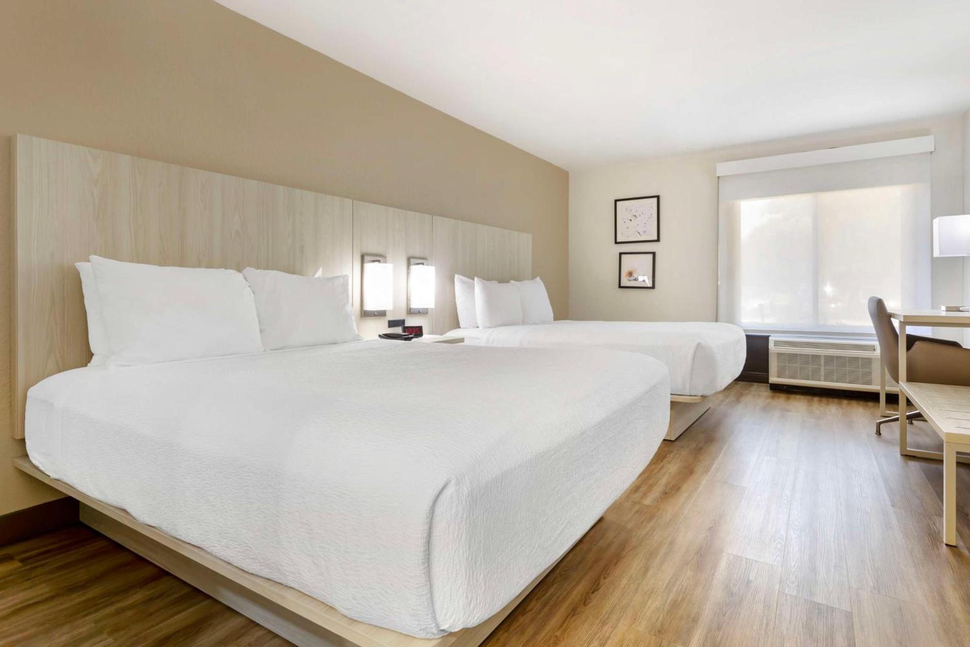 Best Western Plus Sugar Land-Stafford photo 14
