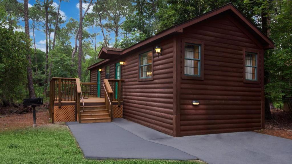 The Cabins at Disney's Fort Wilderness Resort photo 1