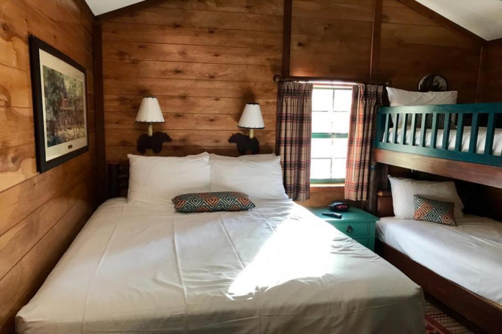 The Cabins at Disney's Fort Wilderness Resort photo 10