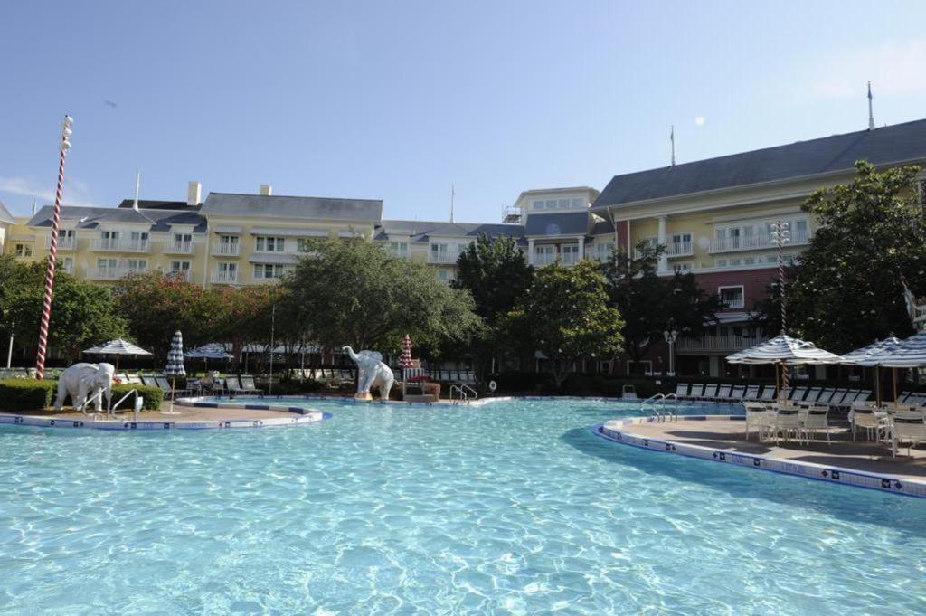 Disney's Boardwalk Inn photo 2
