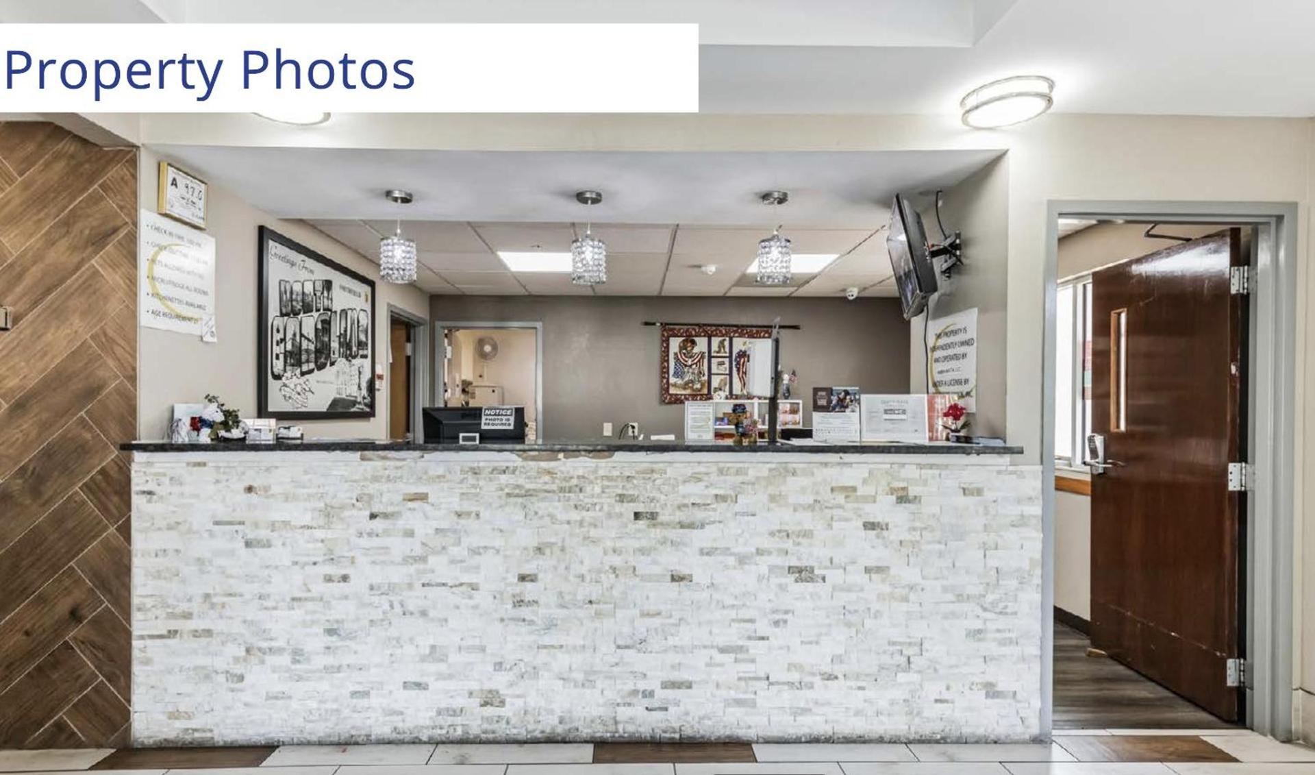 Super 8 by Wyndham Smithfield-Selma photo 9
