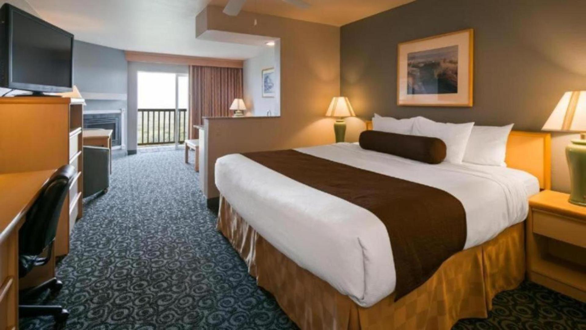 Lighthouse Suites Inn photo 41