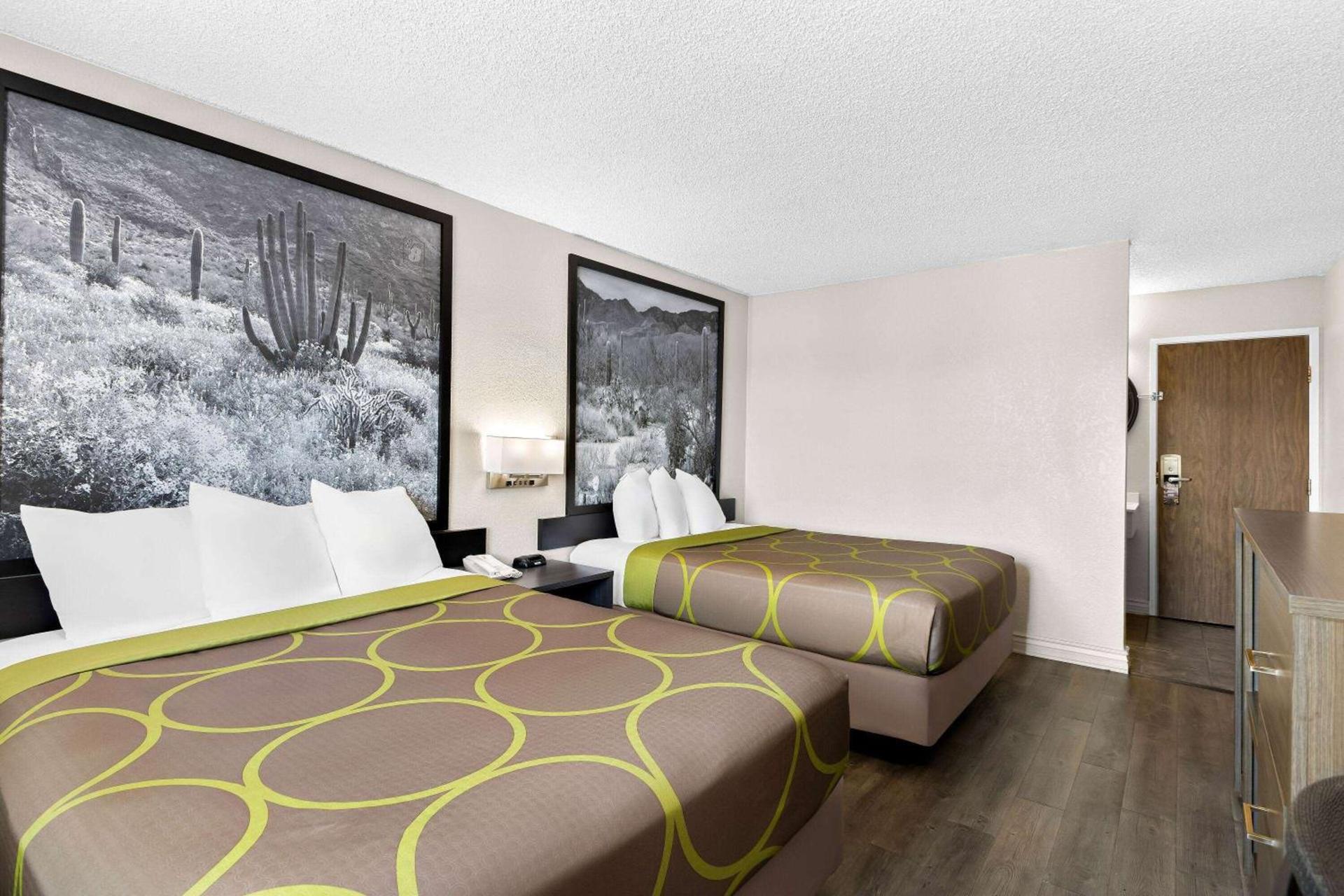 Super 8 by Wyndham Goodyear/Phoenix Area photo 20