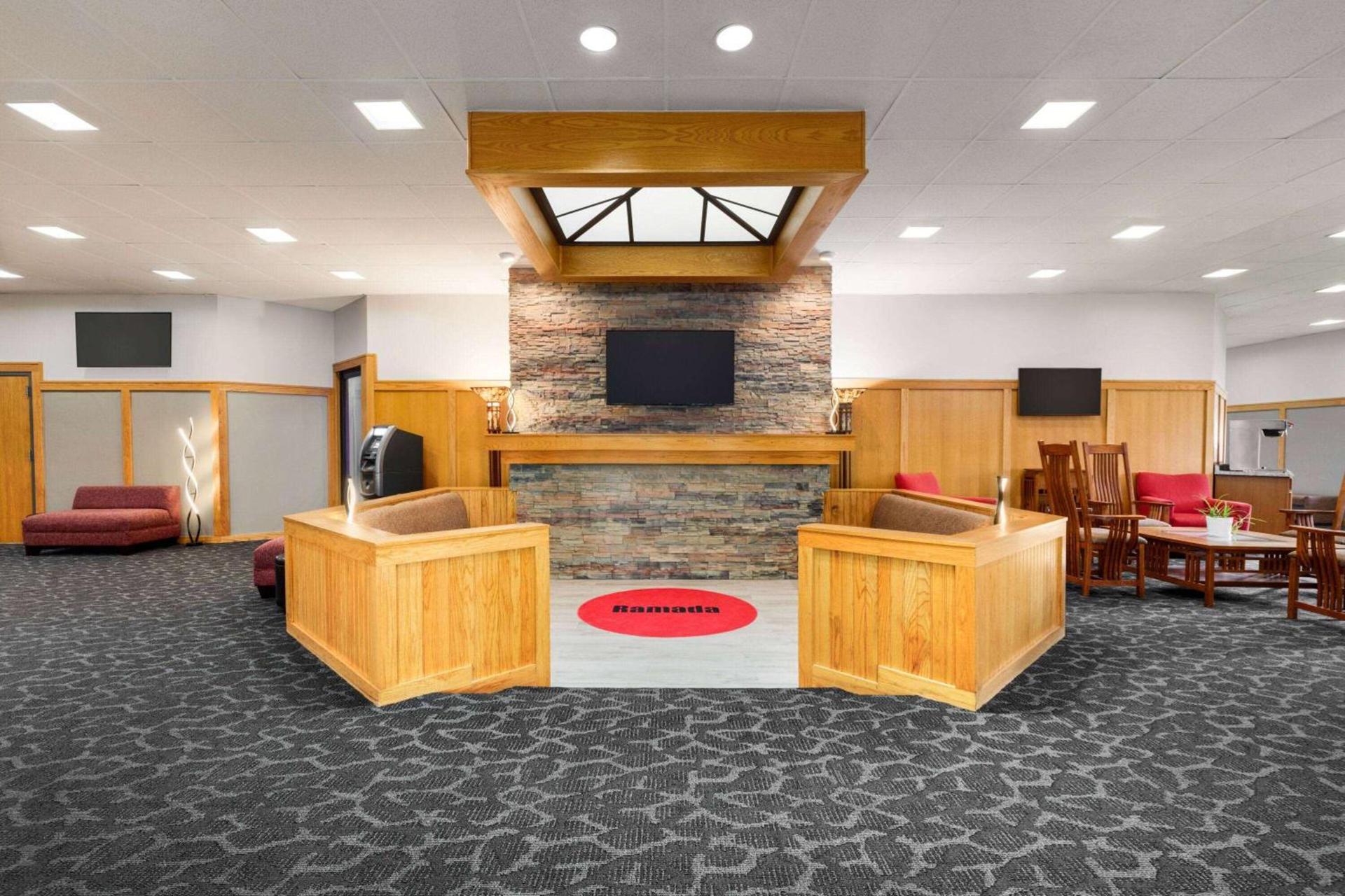 Ramada by Wyndham Alpena photo 6