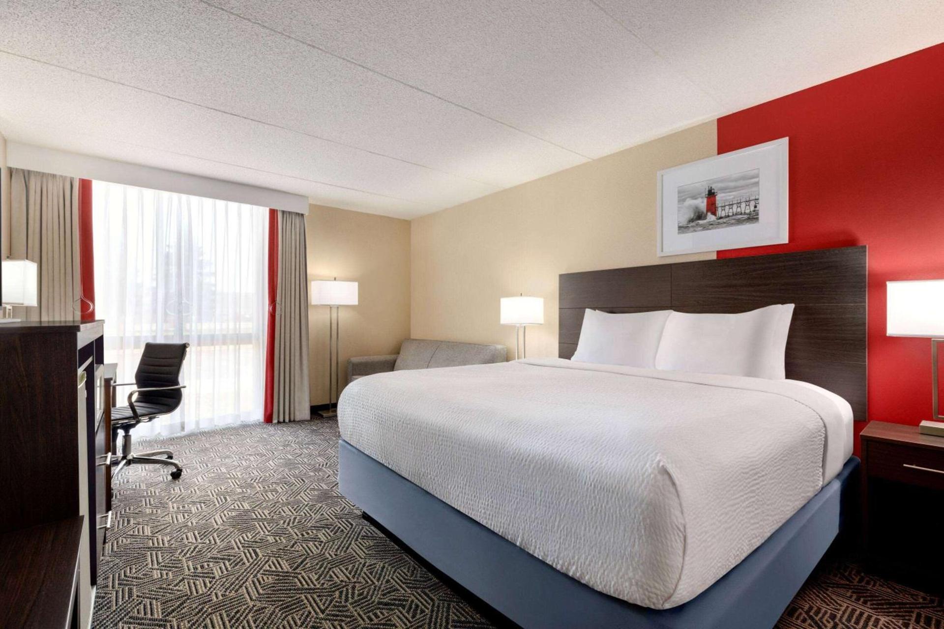 Ramada by Wyndham Alpena photo 10
