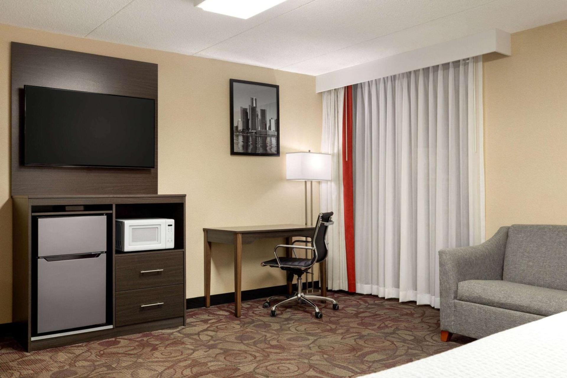 Ramada by Wyndham Alpena photo 24
