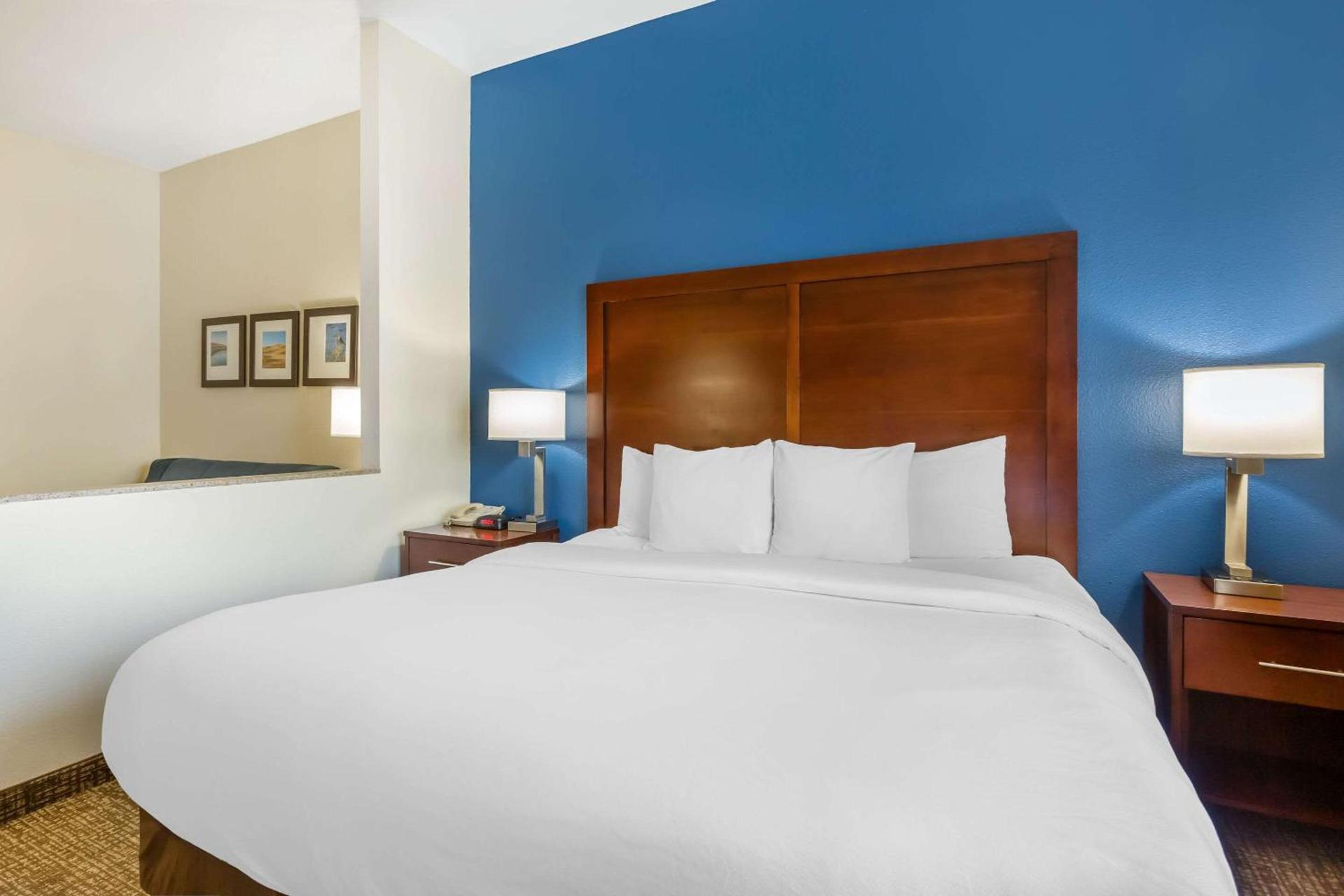 Comfort Inn and Suites Yuma I-8 photo 22