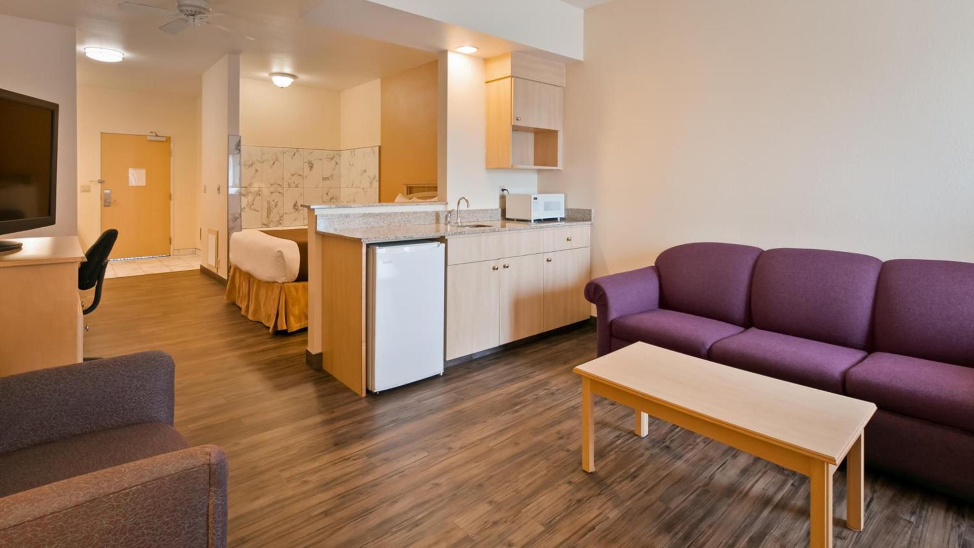 Lighthouse Suites Inn photo 44