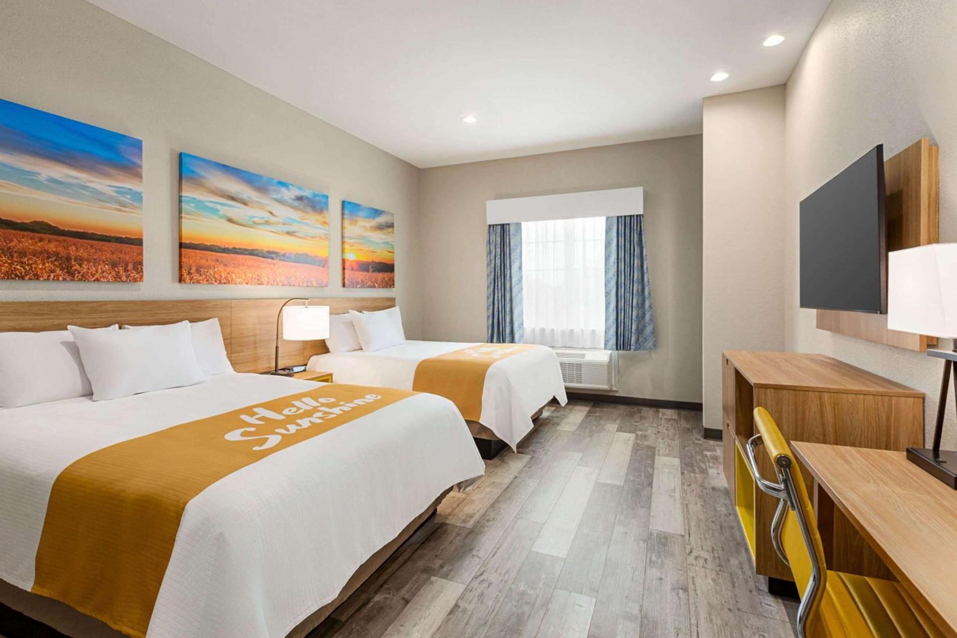 Days Inn & Suites by Wyndham Tomball Houston NW photo 15