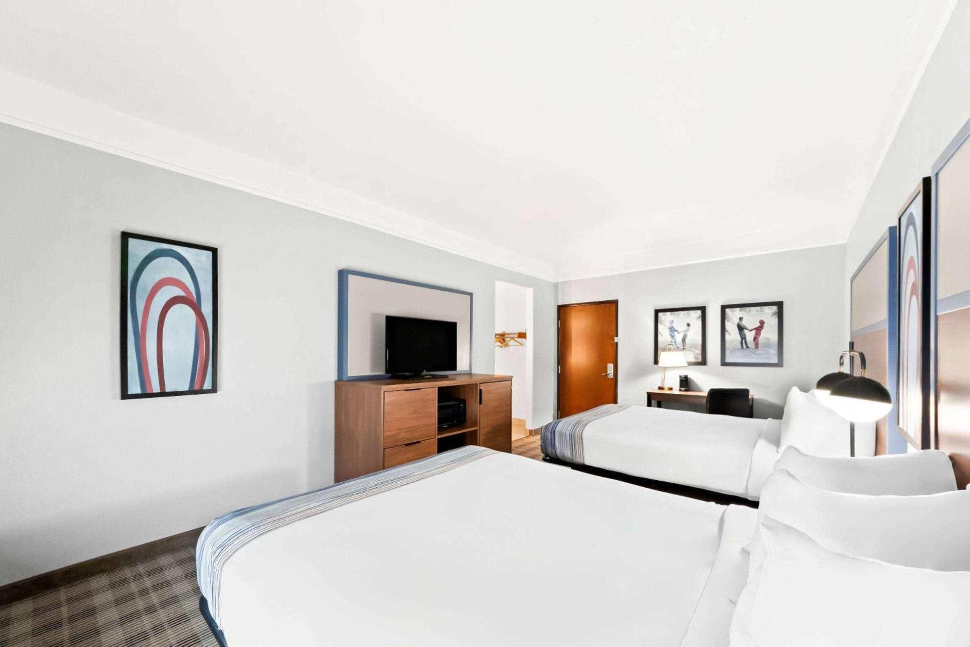 AmericInn by Wyndham New Braunfels photo 16