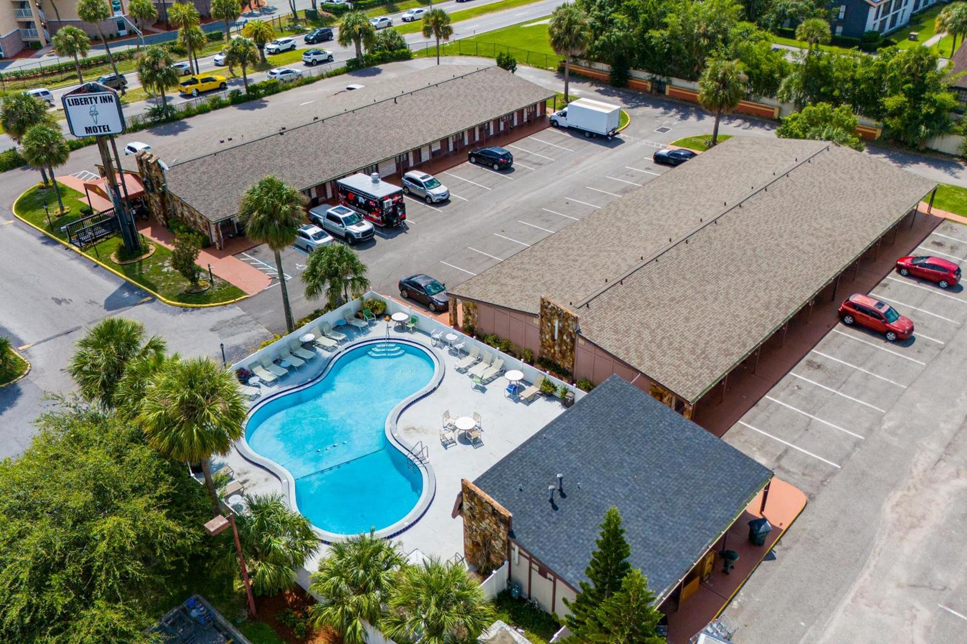 Liberty Inn and Suites - Affordable Extended stay with Weekly Specials at Kissimmee near Disney World photo 30