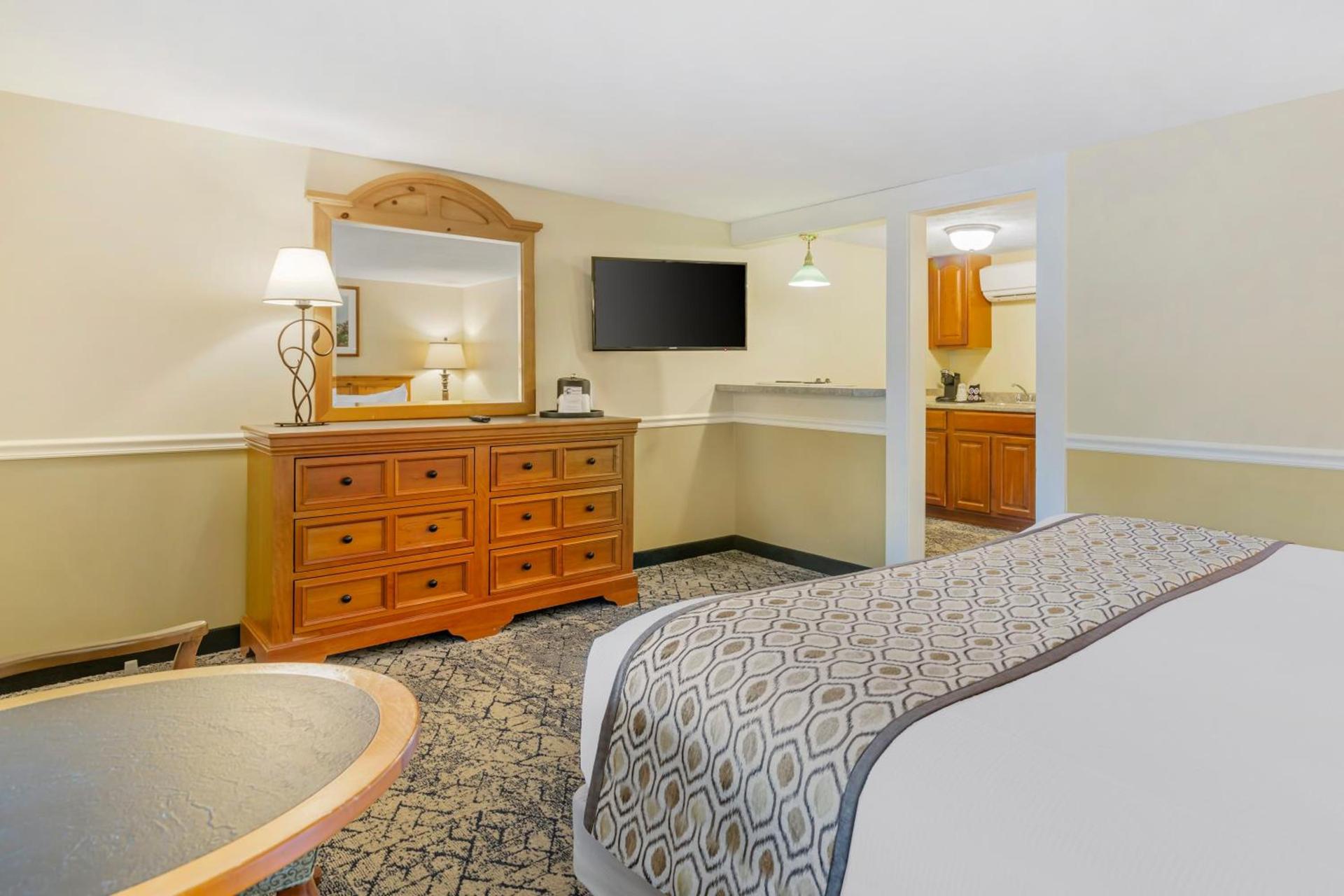 The Meadowmere Resort photo 8