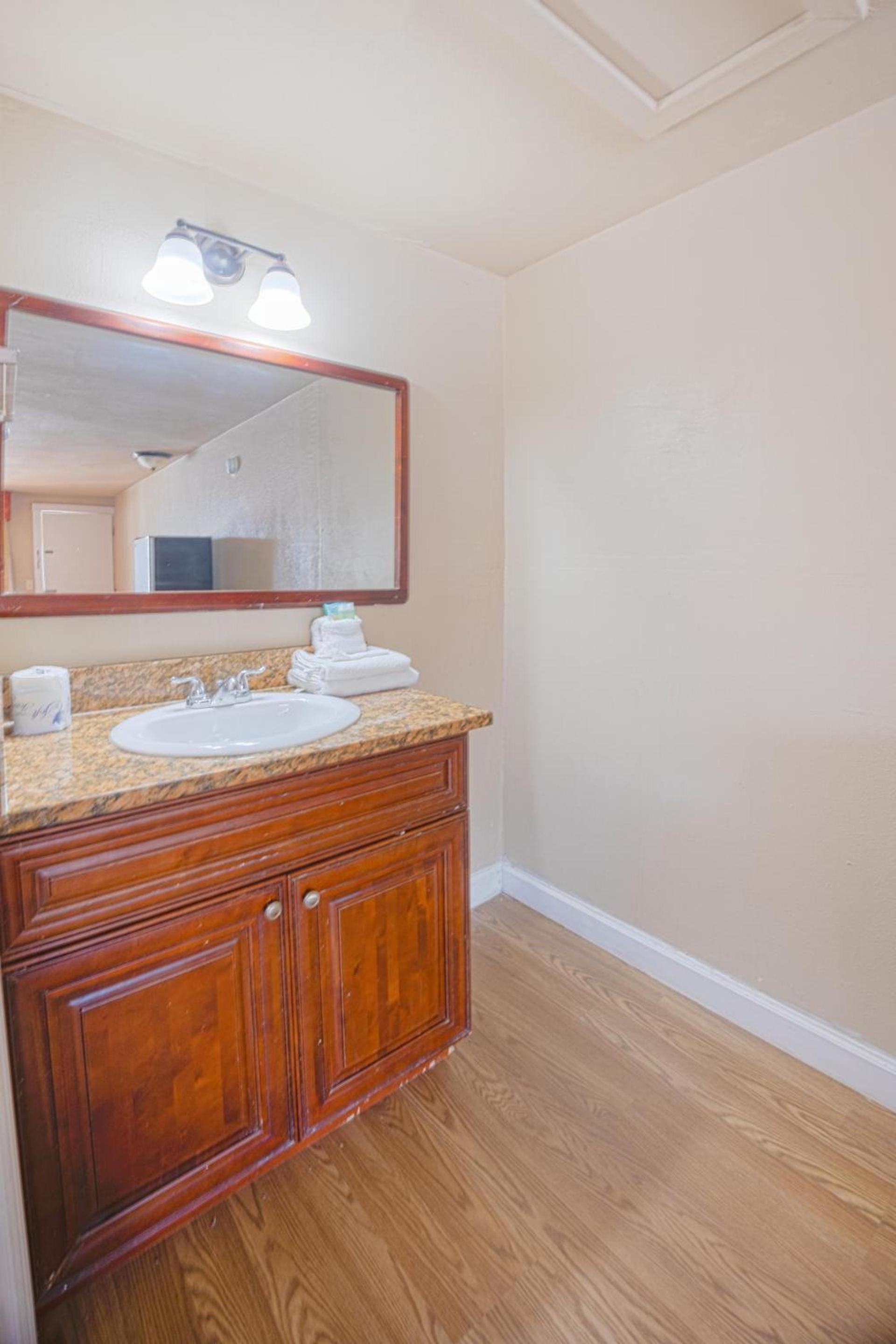Liberty Inn and Suites - Affordable Extended stay with Weekly Specials at Kissimmee near Disney World photo 63