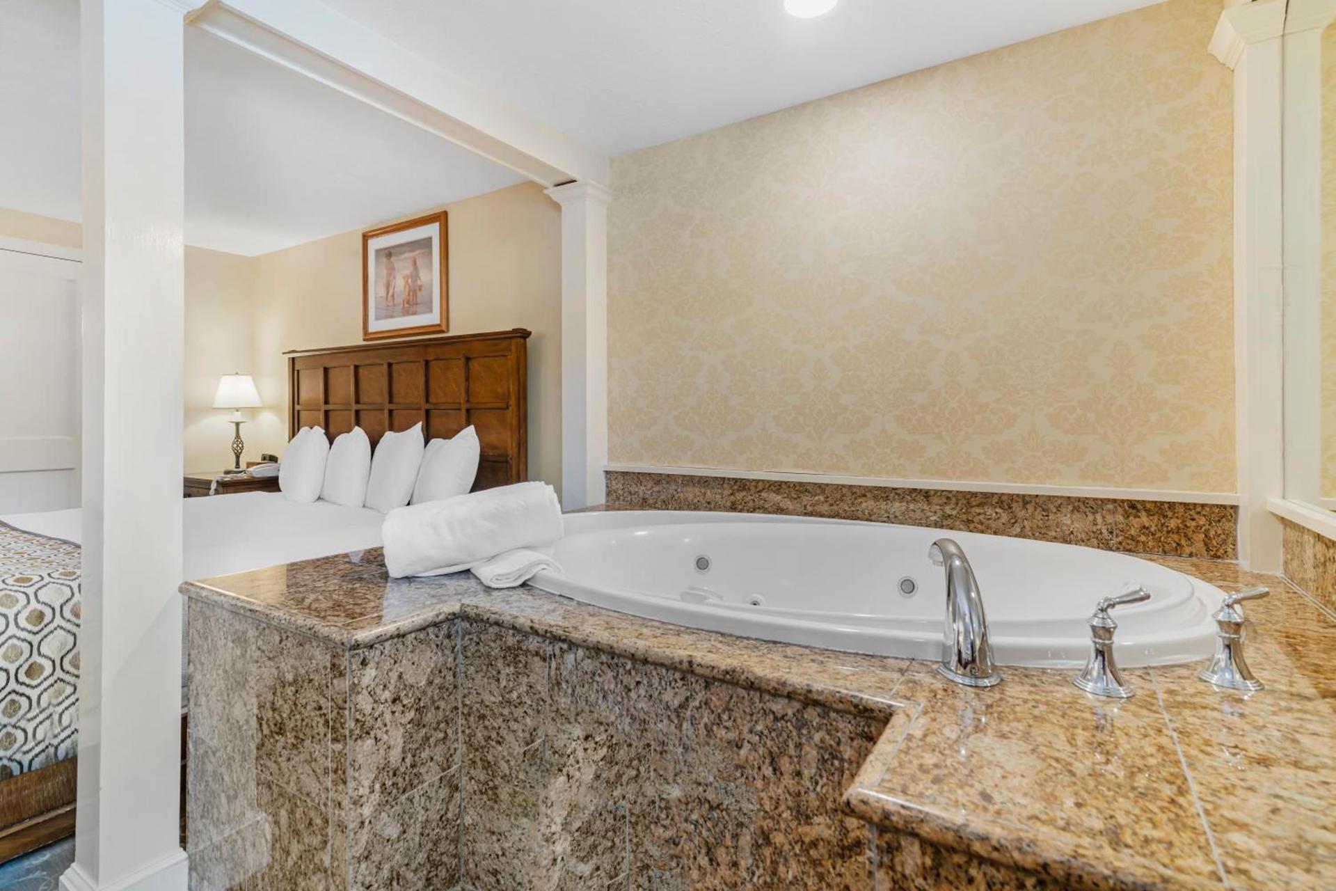 The Meadowmere Resort photo 82