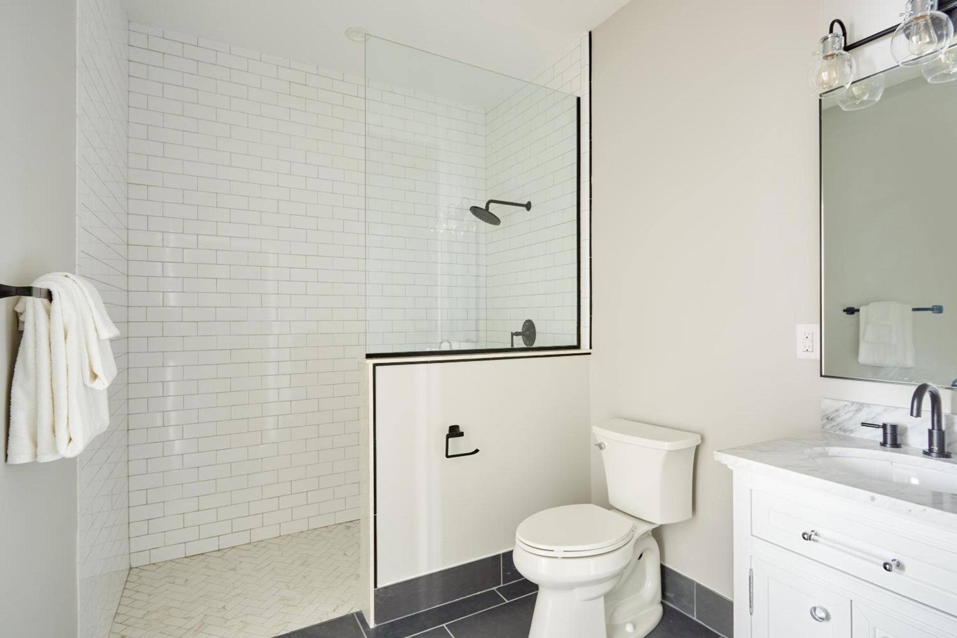Sonder Baronne Manor photo 22
