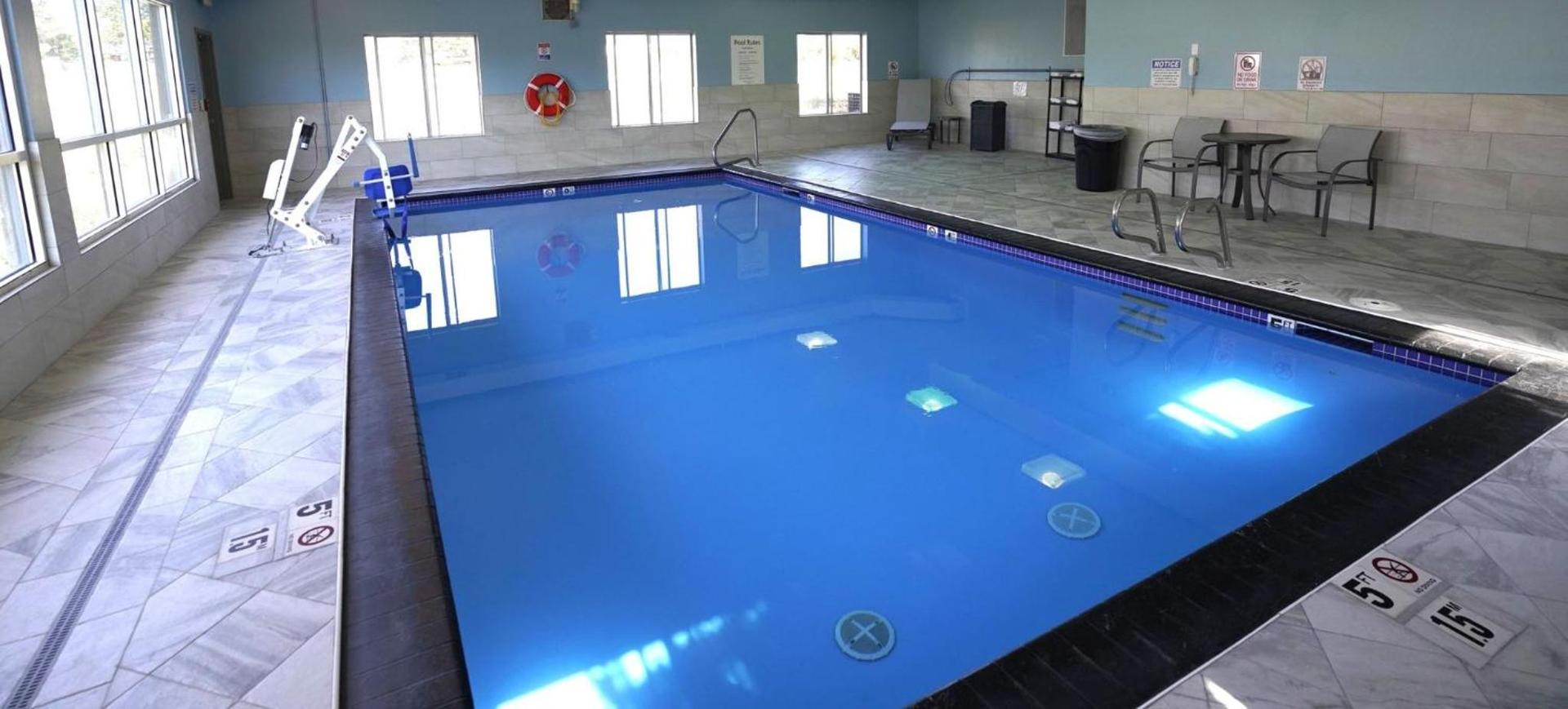 Holiday Inn Express La Junta by IHG photo 43