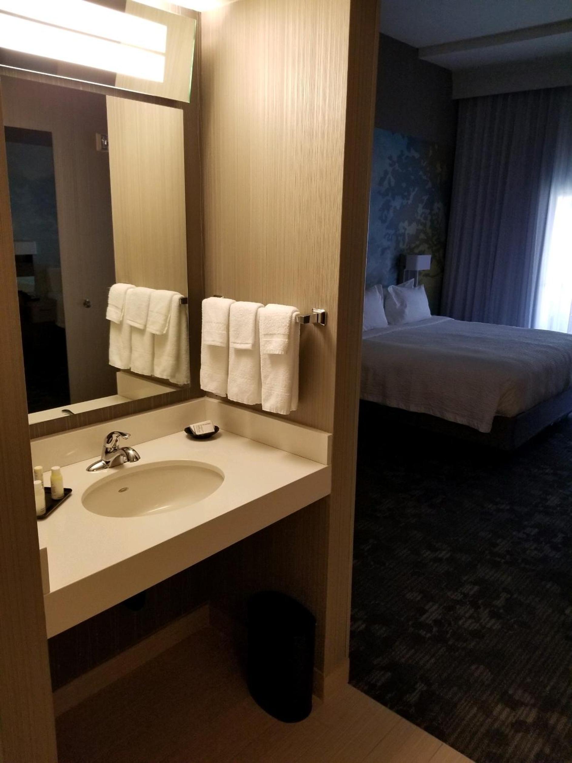 Courtyard by Marriott Livermore photo 2