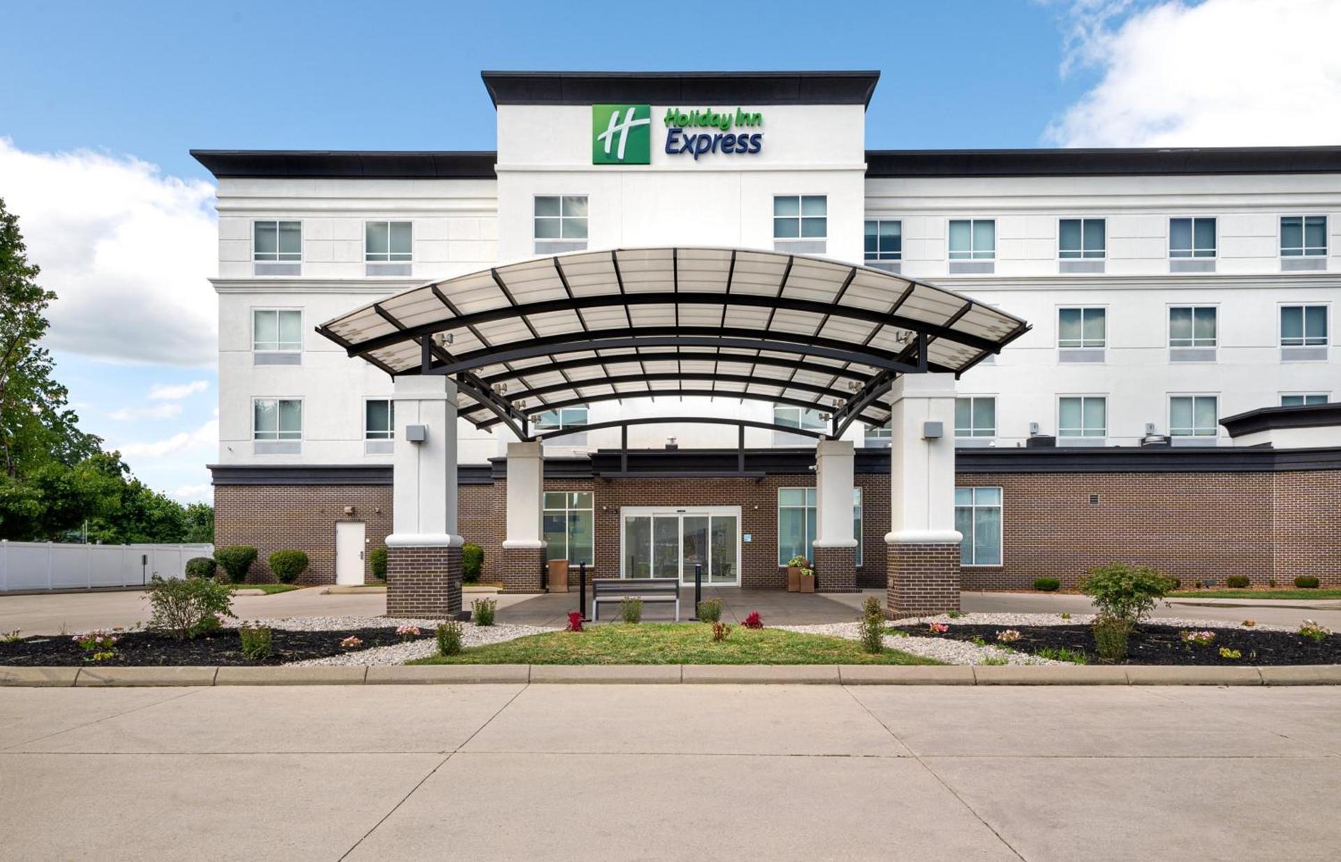 Holiday Inn Express Richmond by IHG photo 4