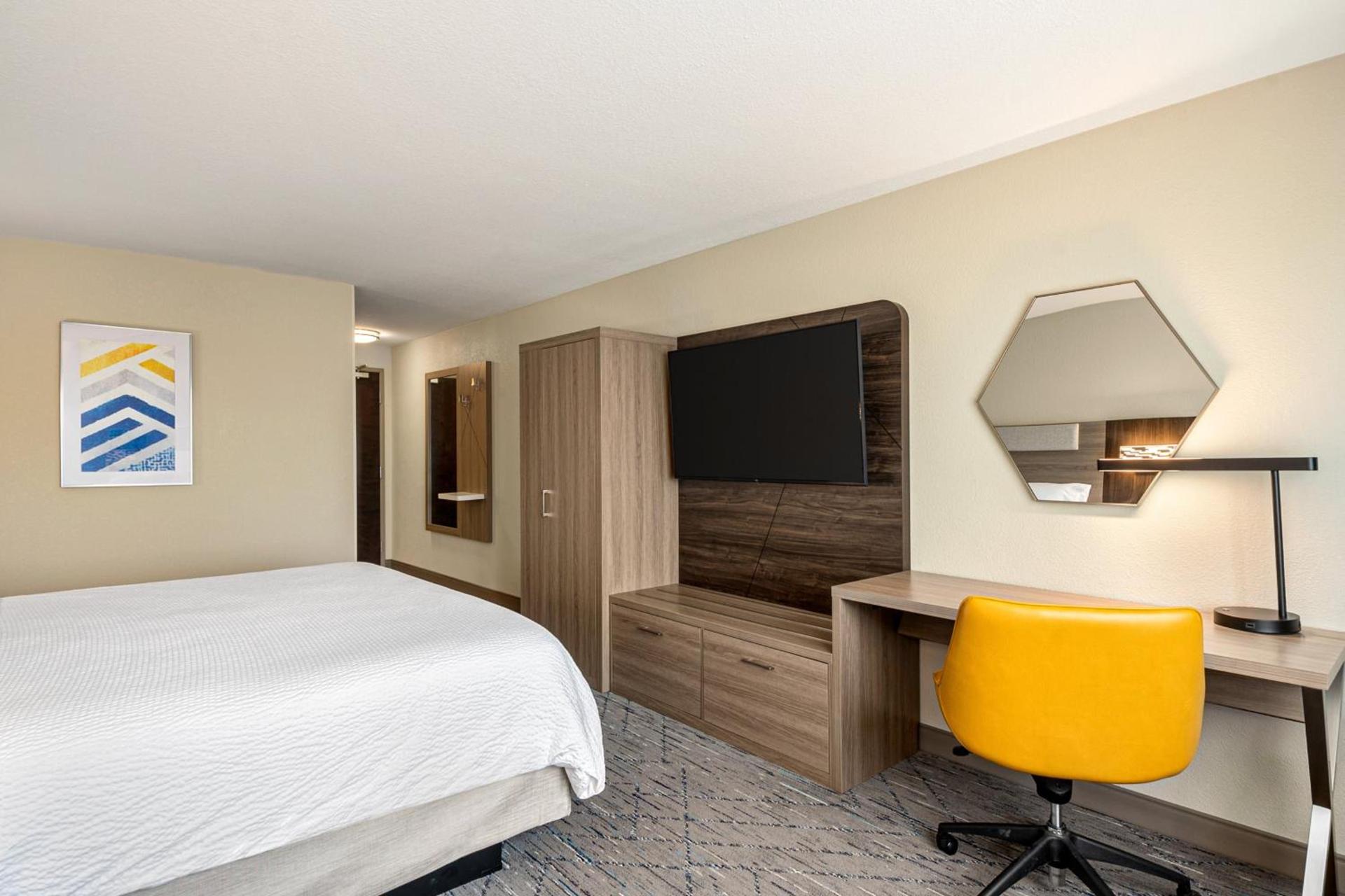 Holiday Inn Express Richmond by IHG photo 36
