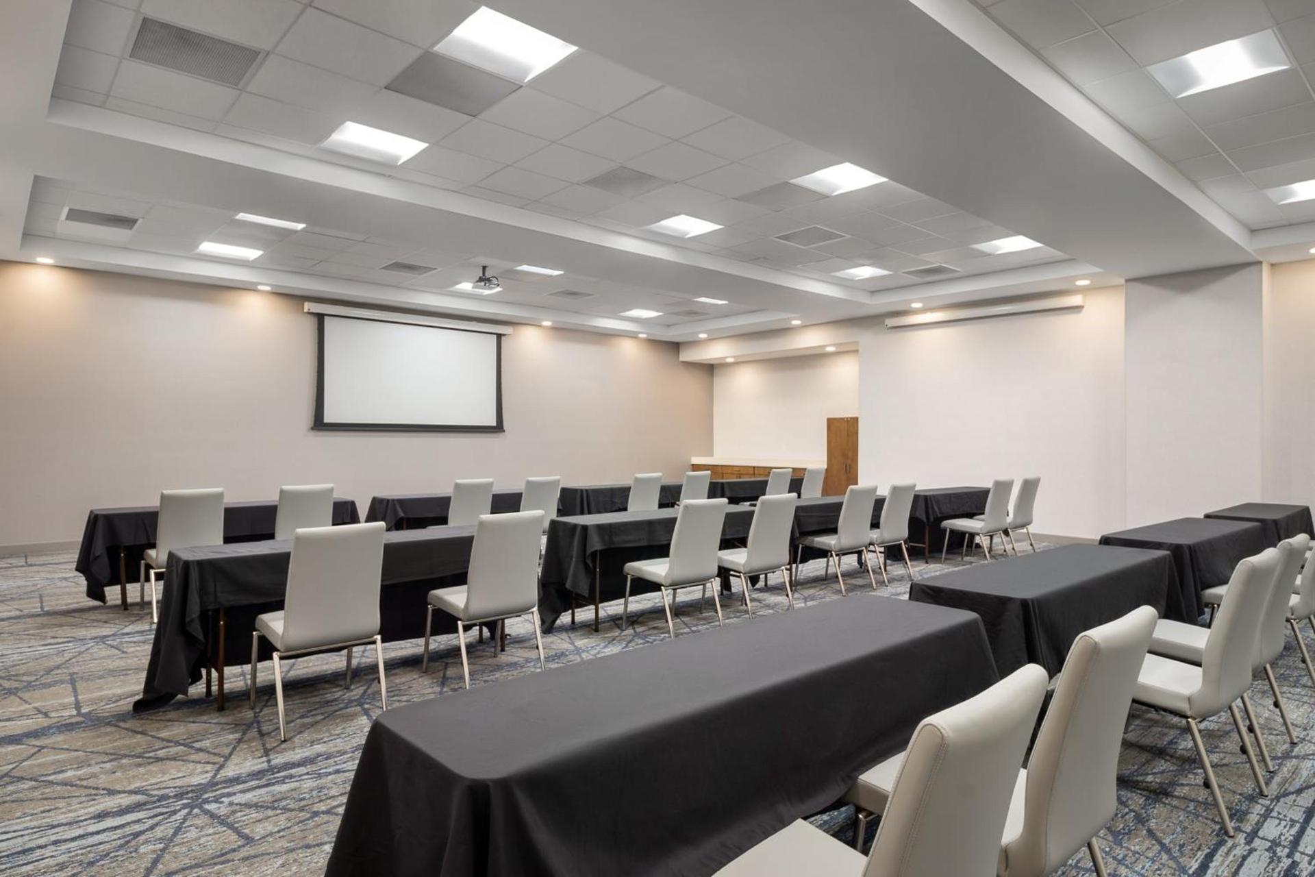 Holiday Inn Express Richmond by IHG photo 35