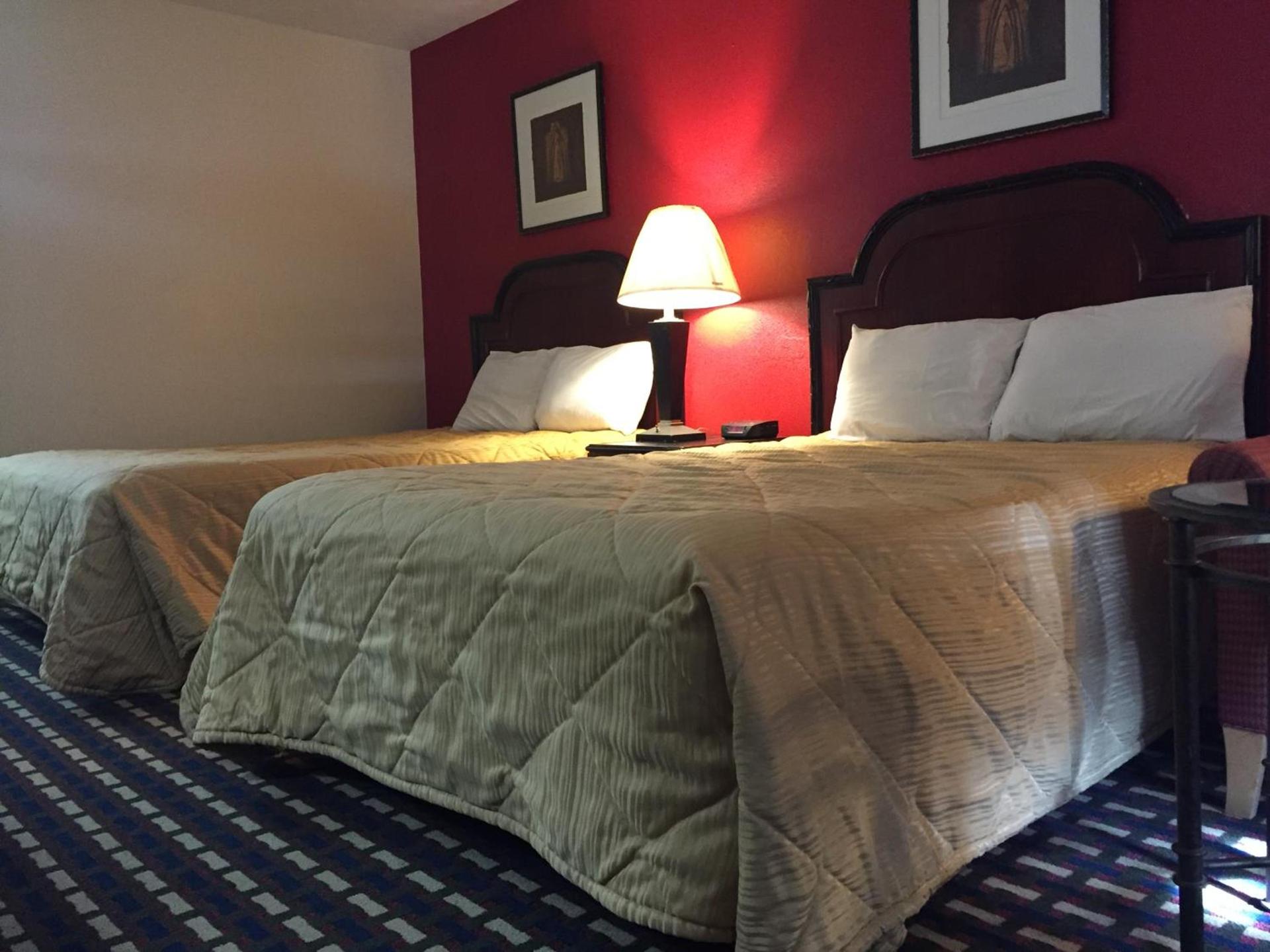 Parkway Inn photo 11