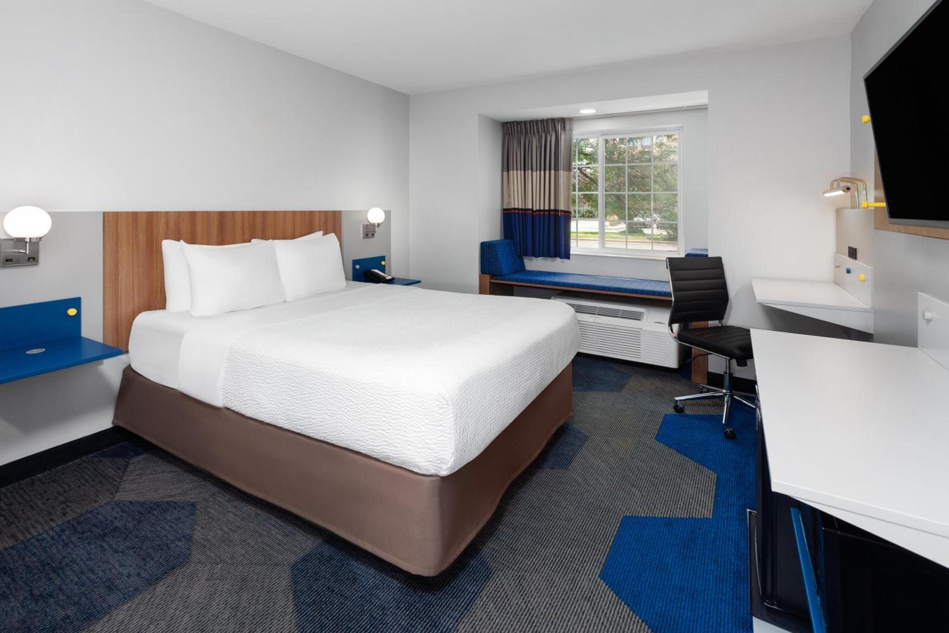Microtel Inn by Wyndham Janesville photo 45