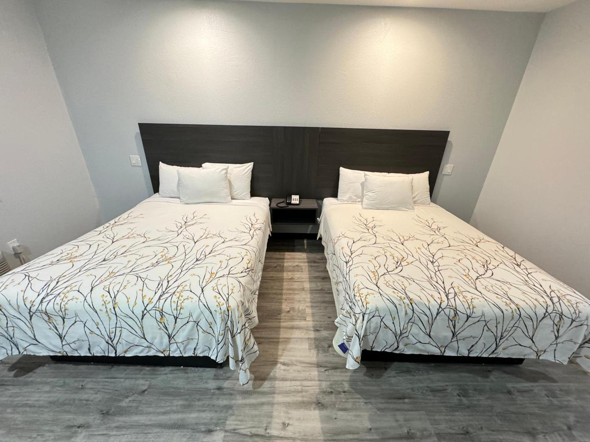 Americas Best Value Inn & Suites Haltom City Ft. Worth photo 19