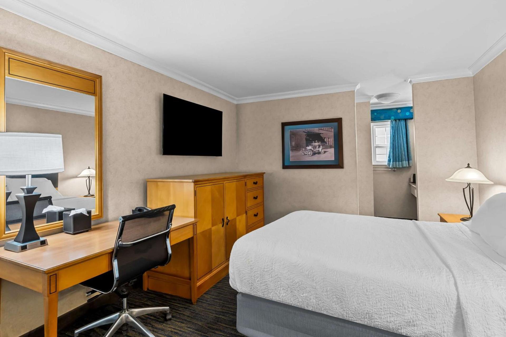 Best Western University Lodge photo 25
