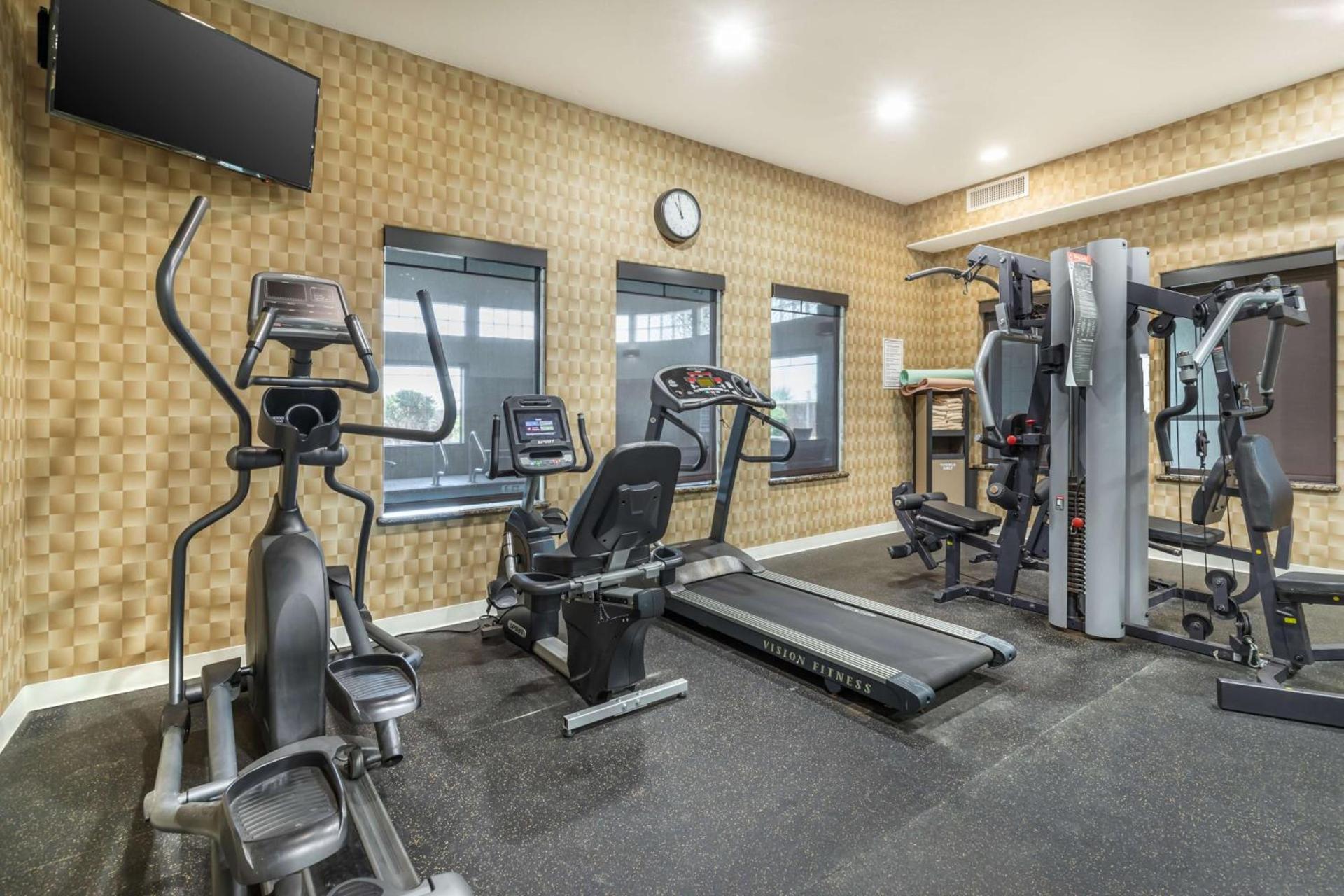 Best Western Plus Lackland Hotel and Suites. photo 7