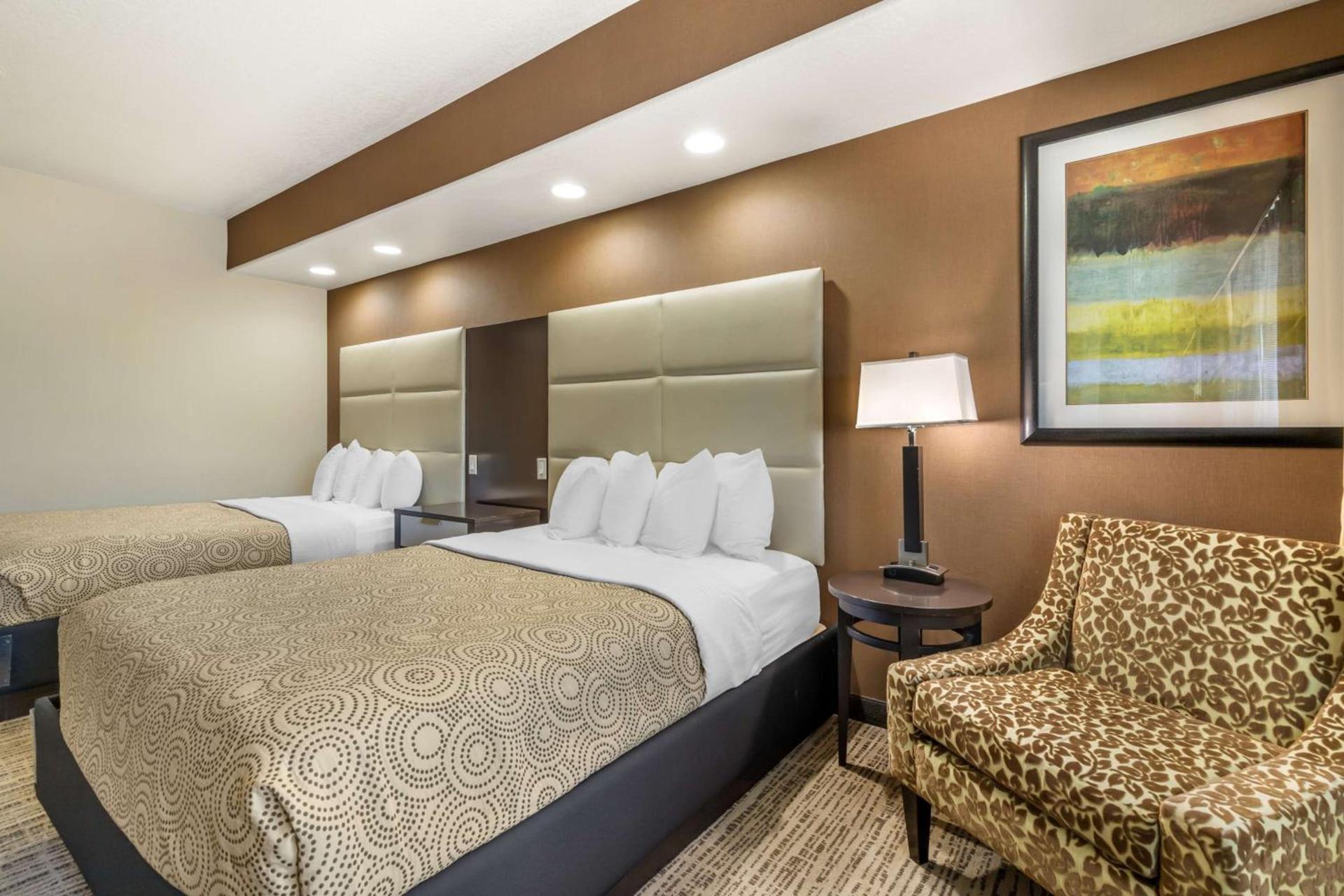 Best Western Plus Lackland Hotel and Suites. photo 21