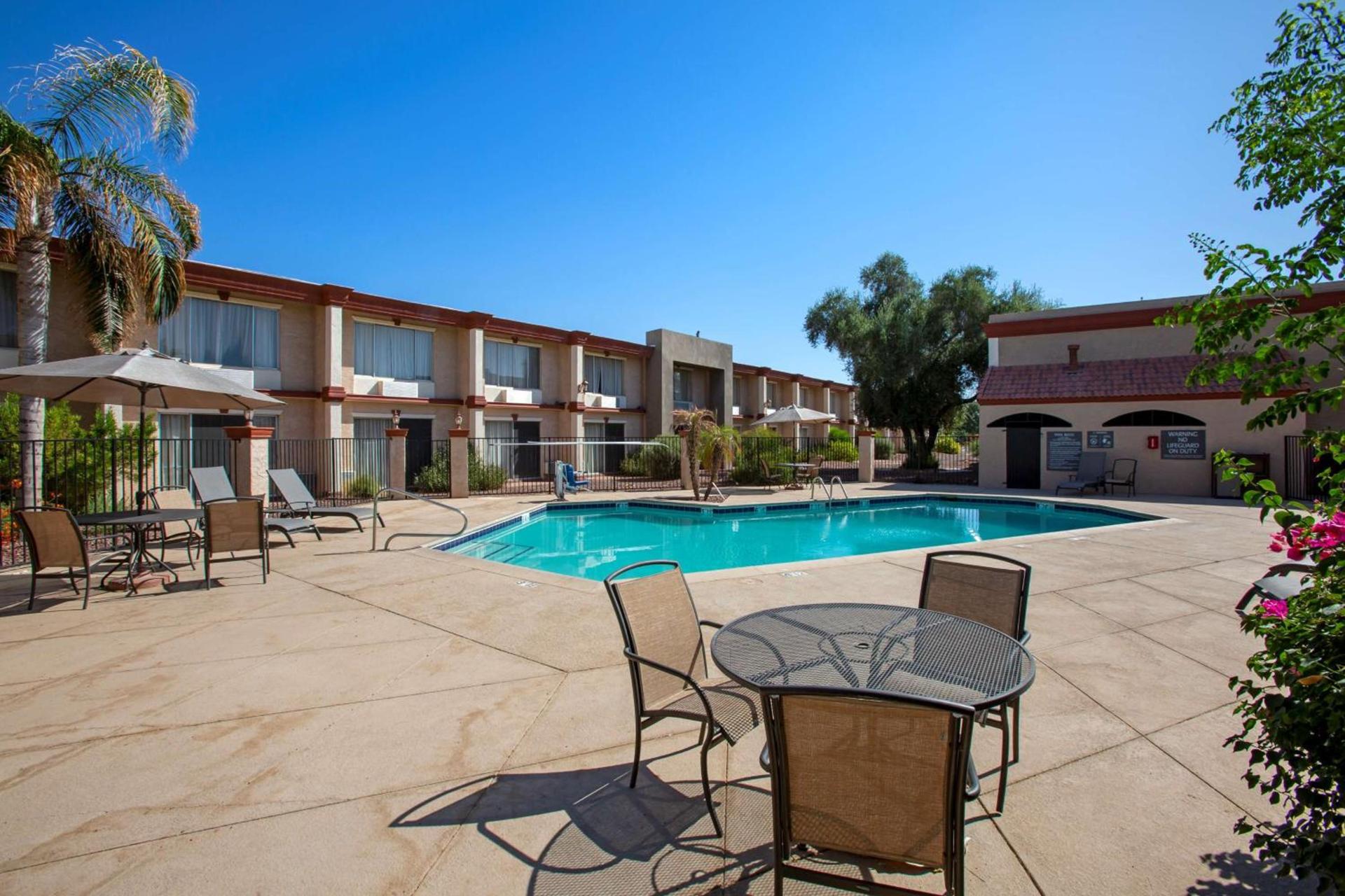 Best Western Phoenix Goodyear Inn photo 29