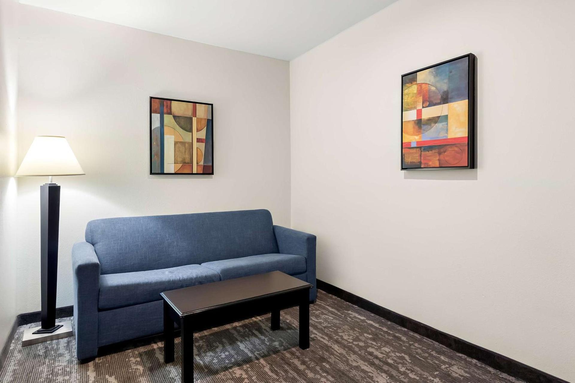 Best Western Saluki Inn photo 2