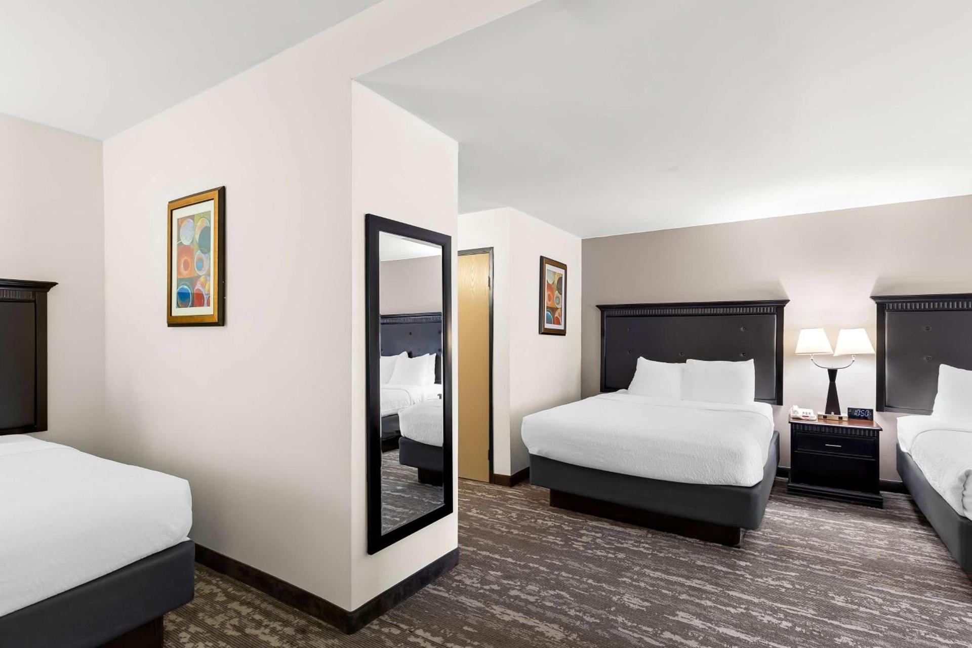 Best Western Saluki Inn photo 26