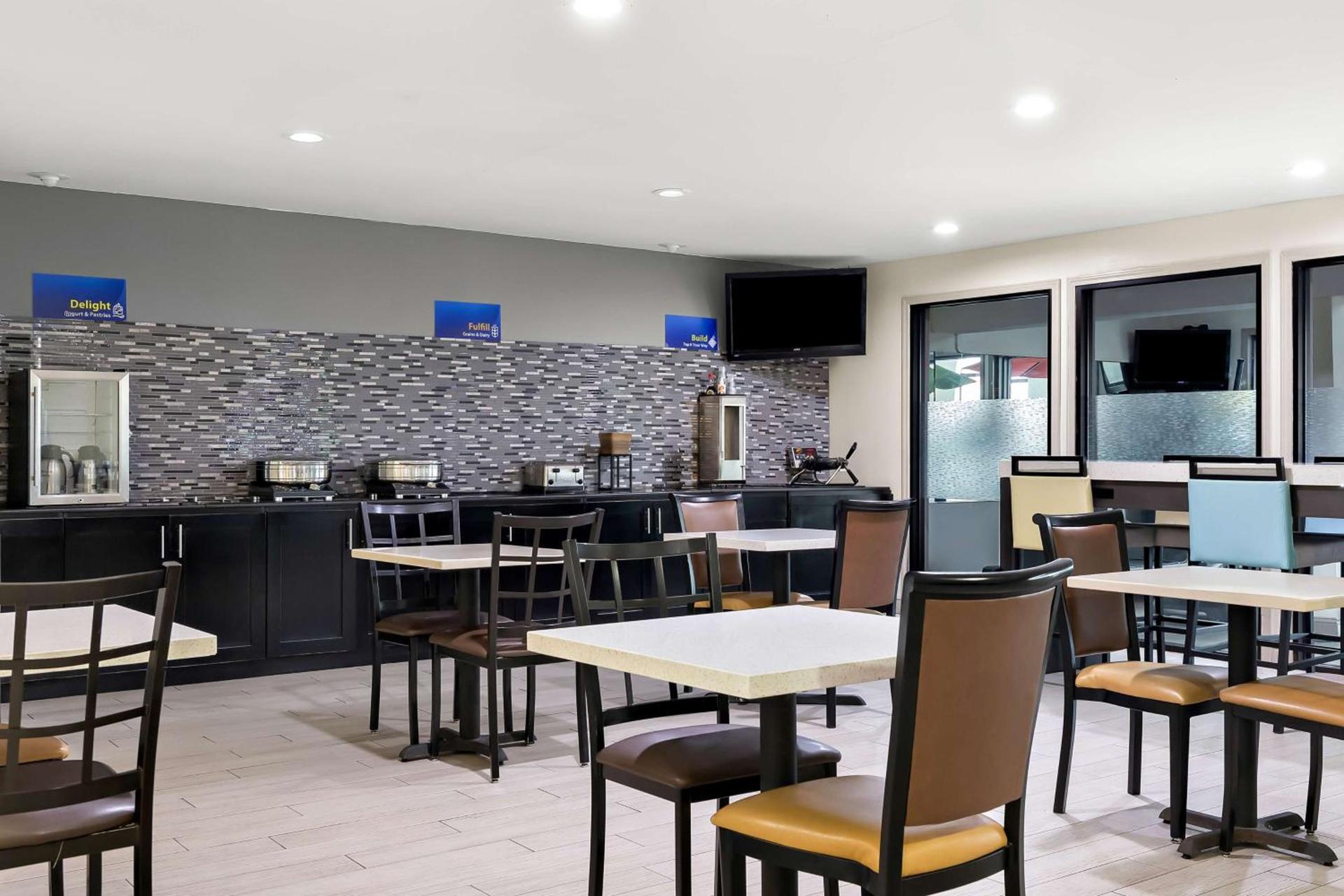 Best Western Saluki Inn photo 34