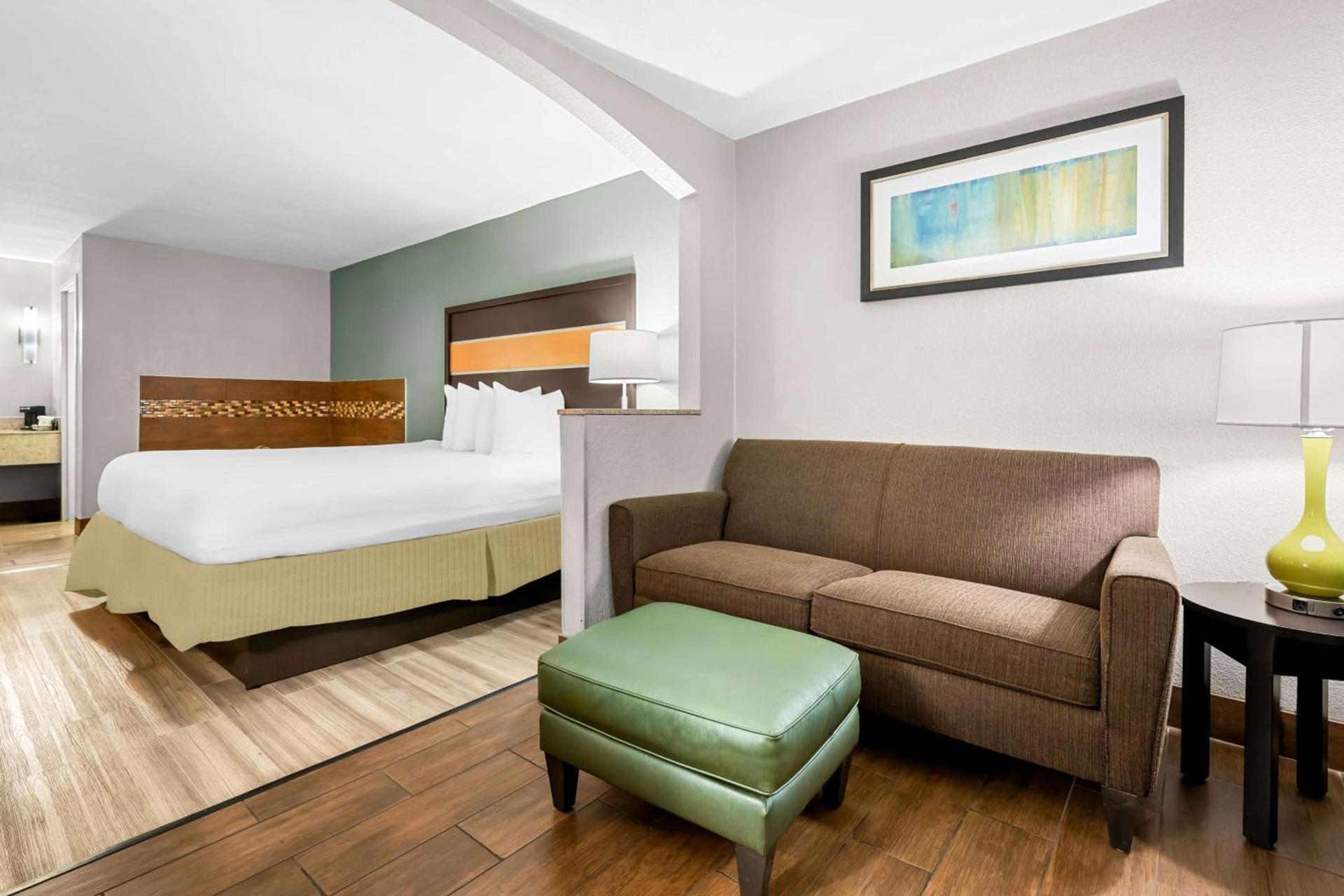 Best Western Executive Suites photo 14