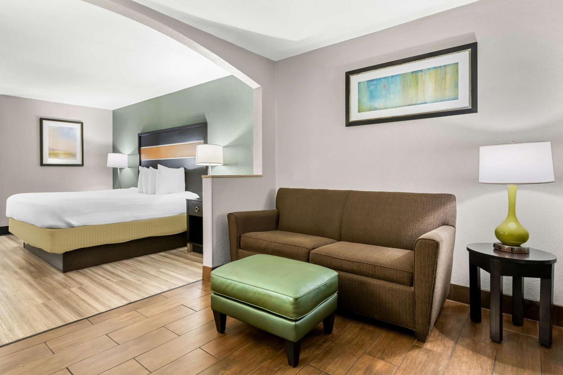 Best Western Executive Suites photo 20