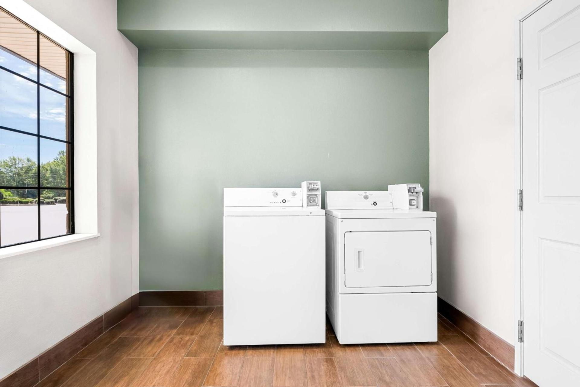 Best Western Executive Suites photo 30