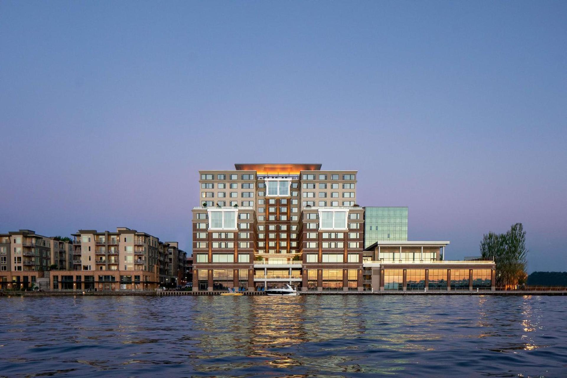 Hyatt Regency Lake Washington at Seattle's Southport — hotel in Renton