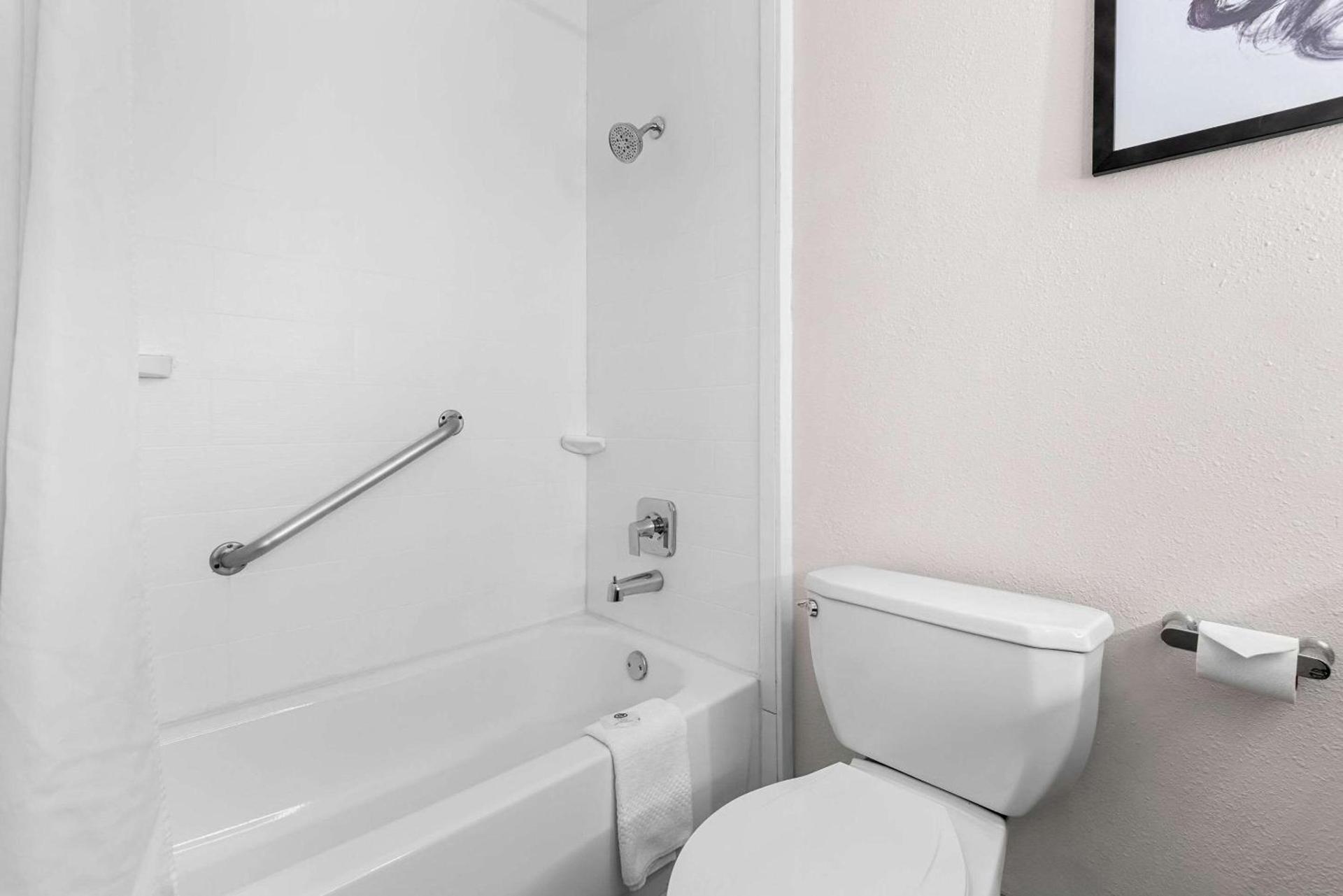 Comfort Suites Denver North - Westminster photo 17