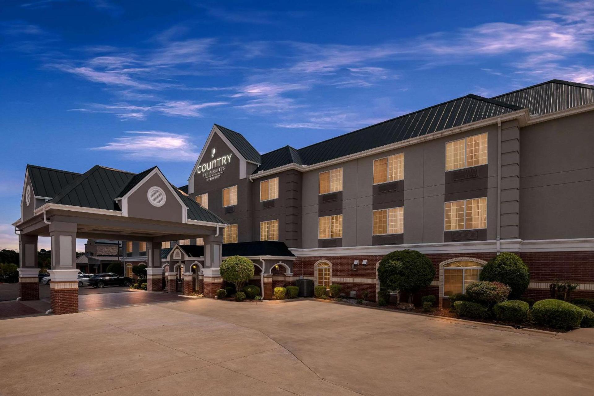 Country Inn & Suites by Radisson, Hot Springs, AR photo 5