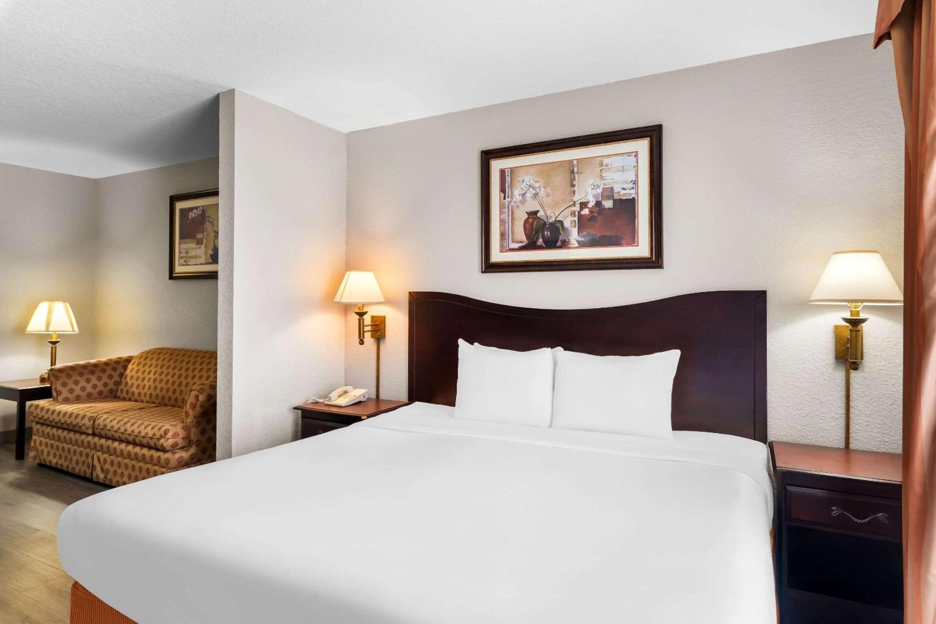 Country Inn & Suites by Radisson, Hot Springs, AR photo 33