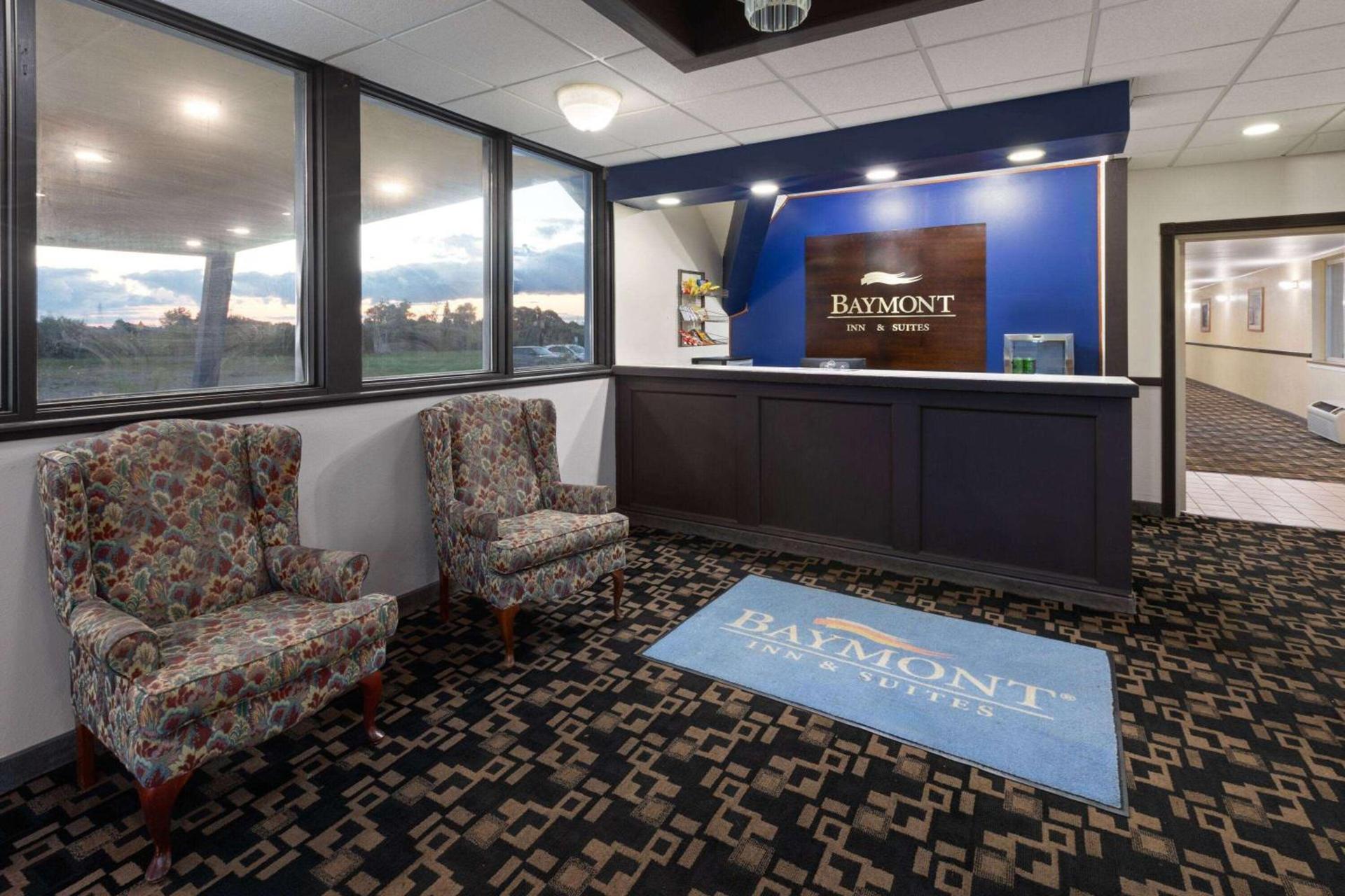 Baymont by Wyndham Bay City photo 3