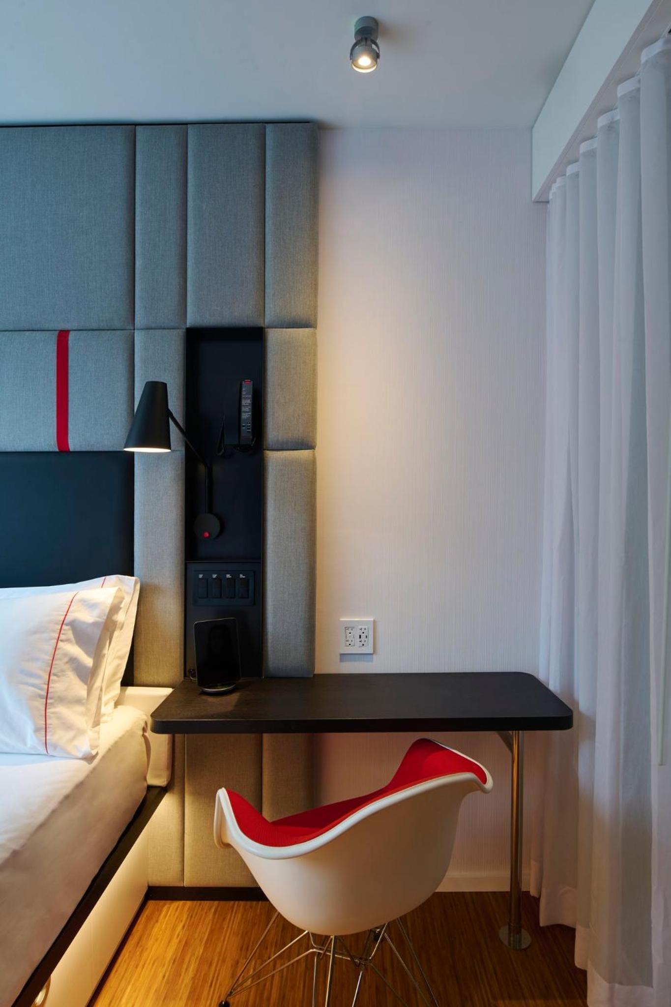 citizenM Austin Downtown photo 10