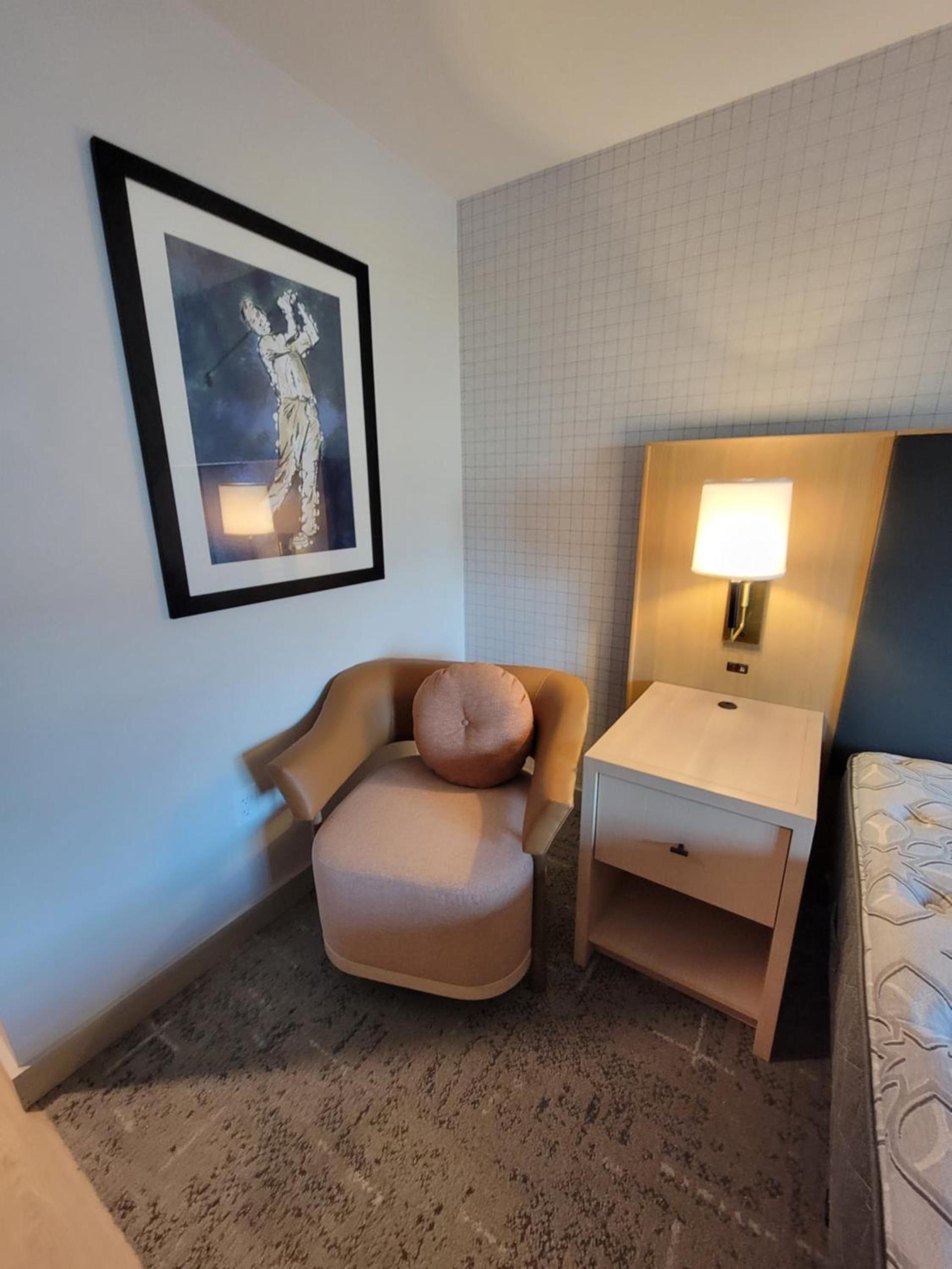 Denizen Hotel photo 12