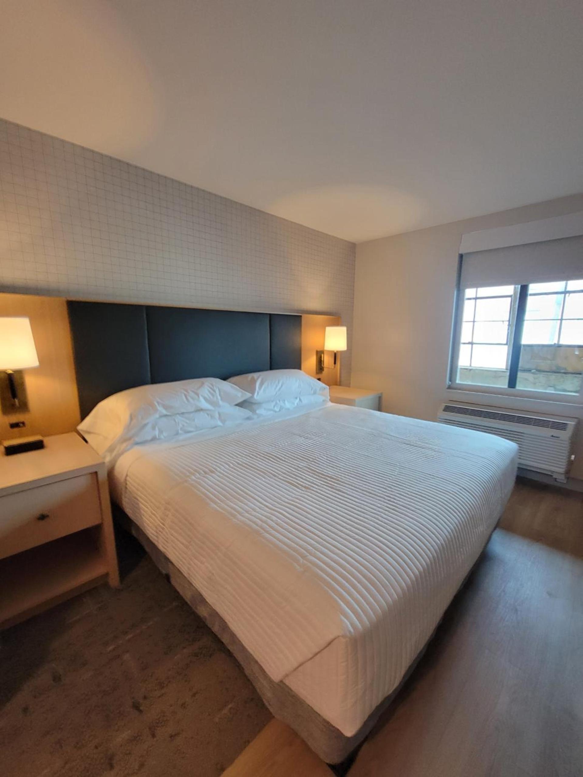 Denizen Hotel photo 11